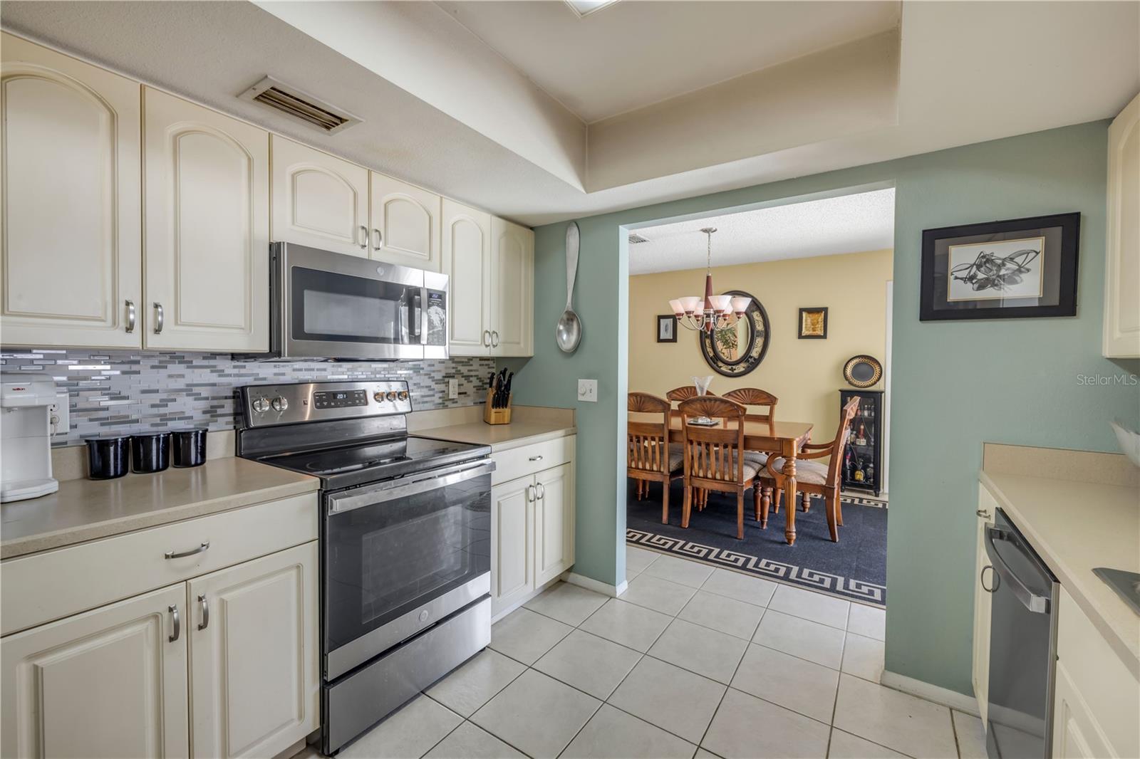1529 Sabal Palm, Edgewater, FL 32132