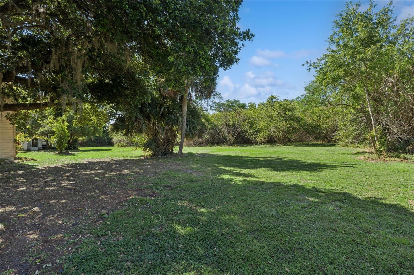 1235 Hackney, St Cloud, FL 34771
