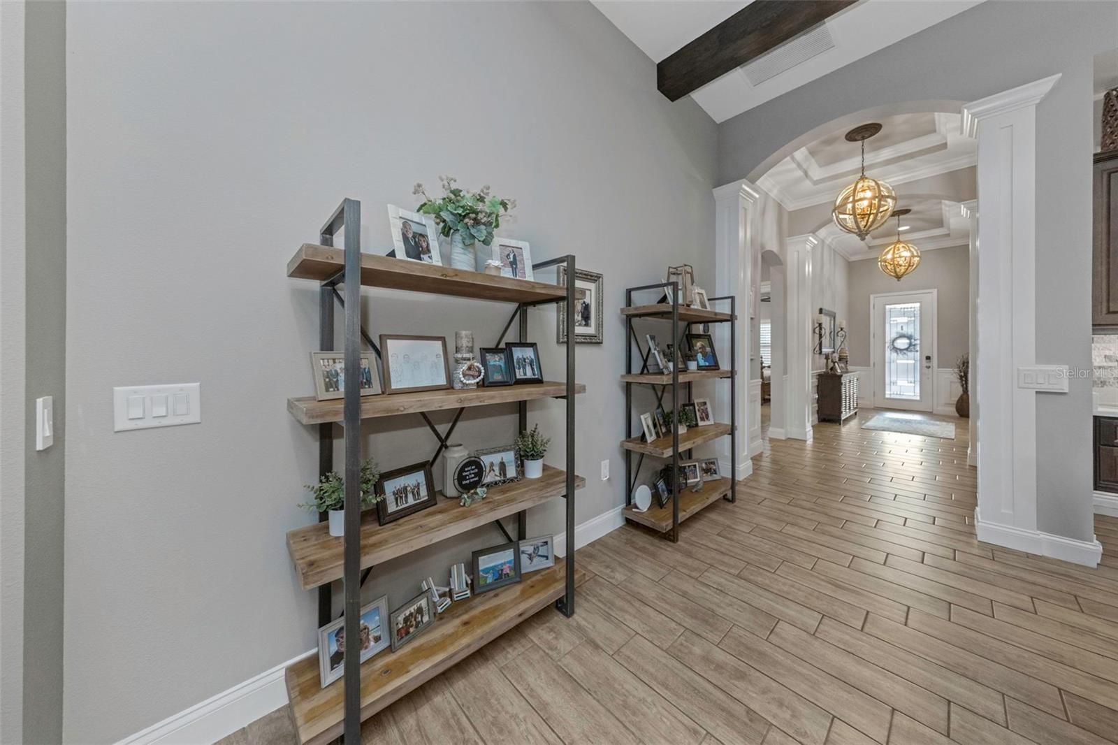 4042 Woodland Retreat, New Port Richey, FL 34655