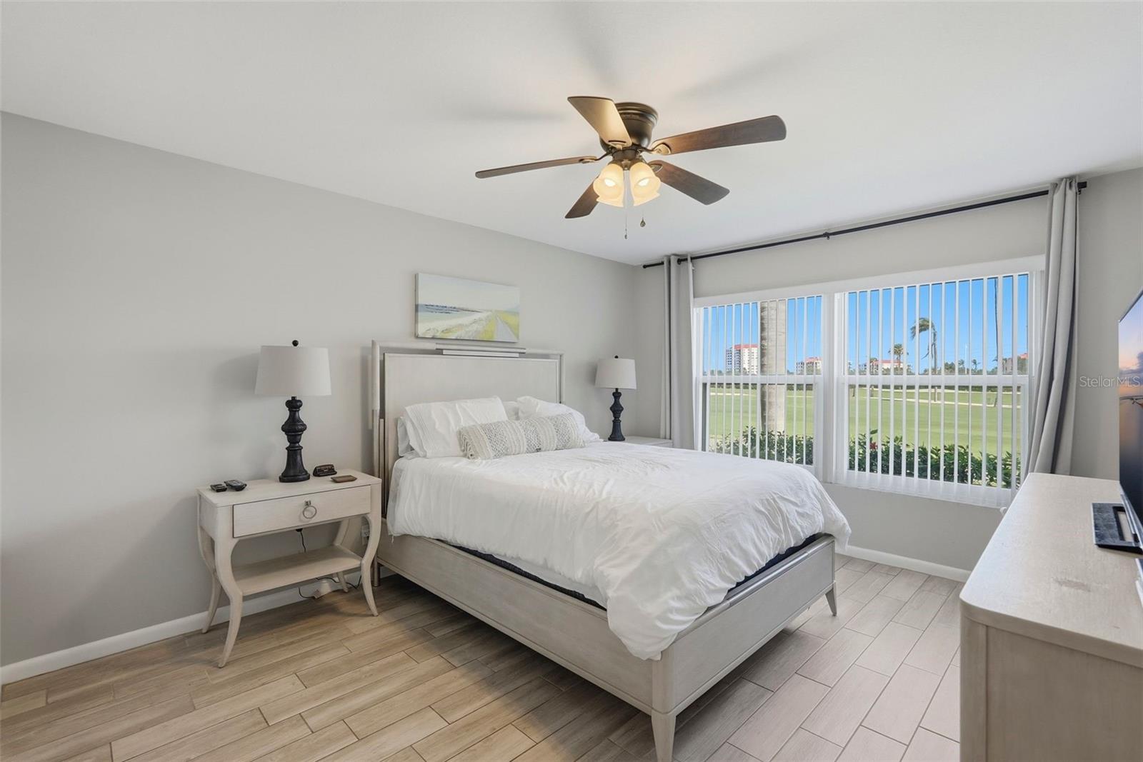 6151 Bahia del Mar Unit 123, St Petersburg, FL 33715