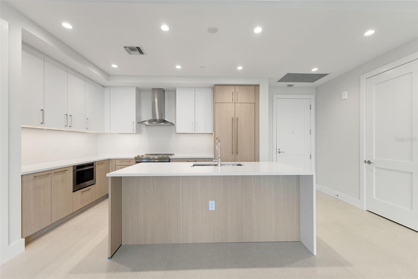 275 1st Unit 2308, St Petersburg, FL 33701