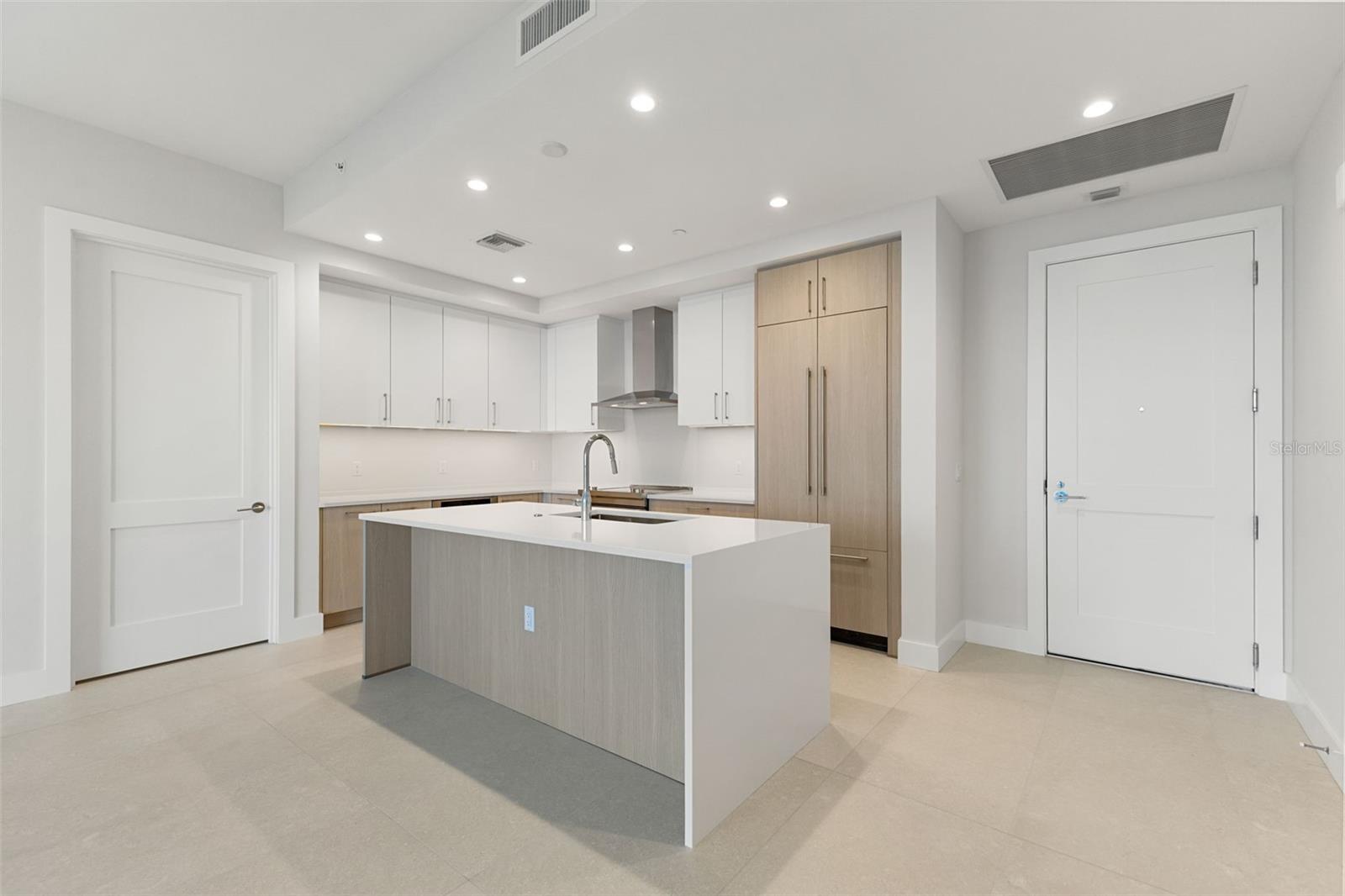 275 1st Unit 2308, St Petersburg, FL 33701