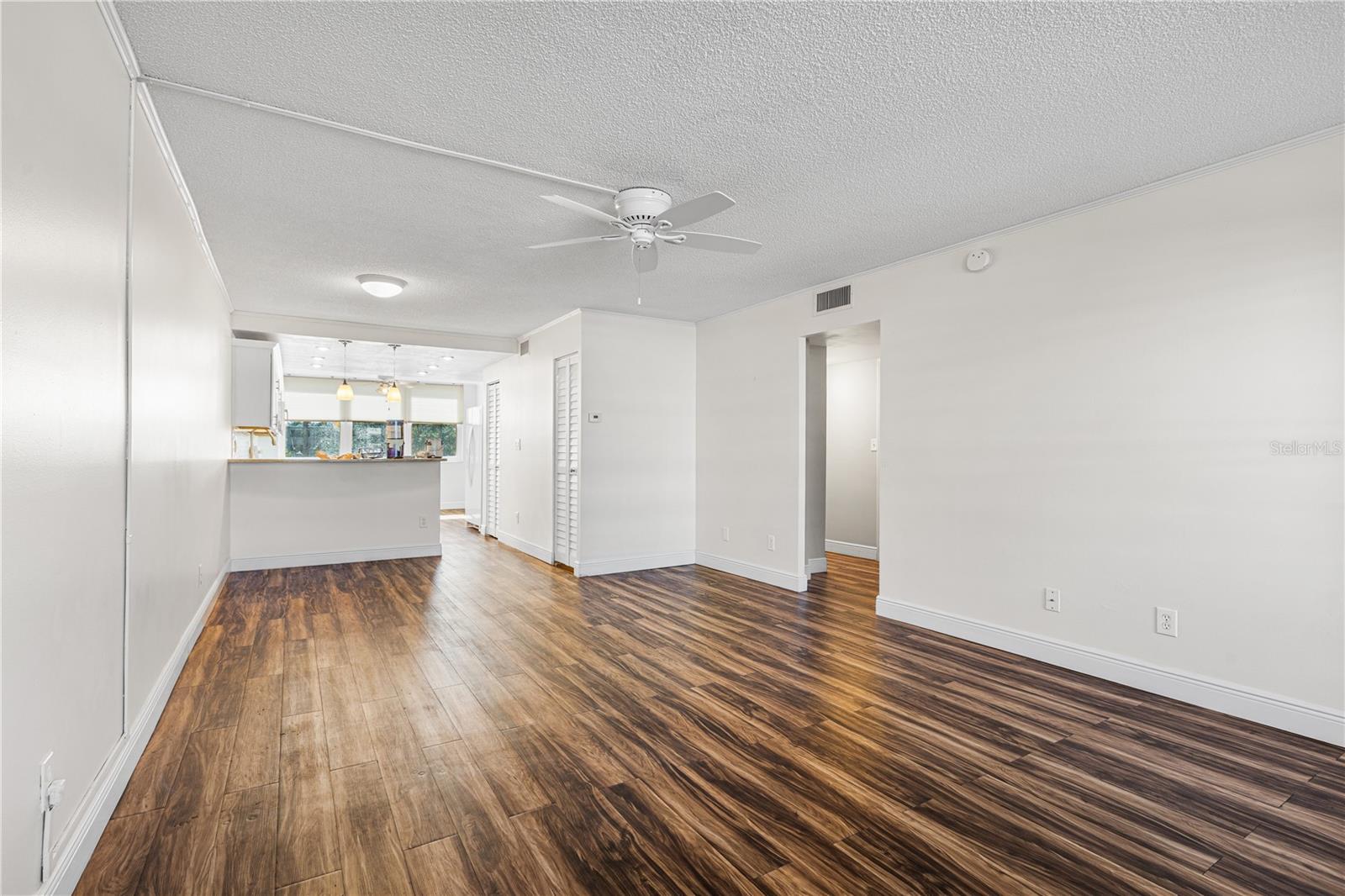 4915 Bay Unit 224, St Petersburg, FL 33703