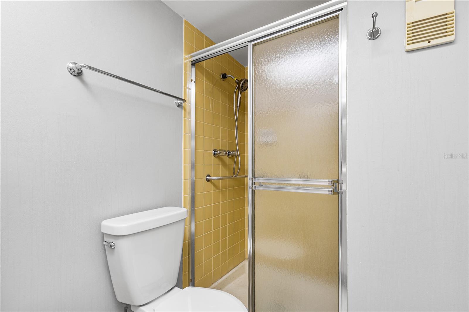 4915 Bay Unit 224, St Petersburg, FL 33703