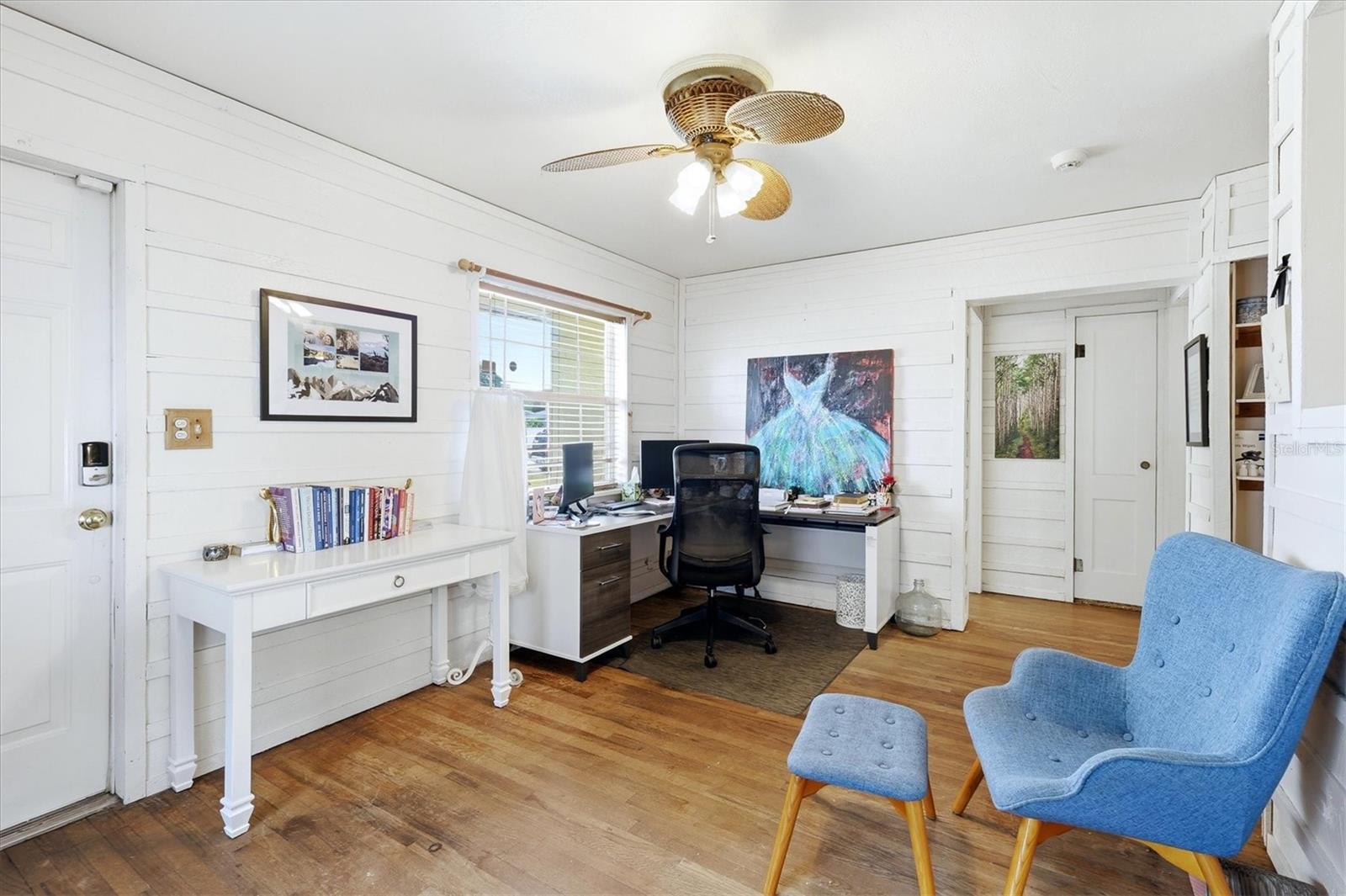 4608 46th, St Petersburg, FL 33714