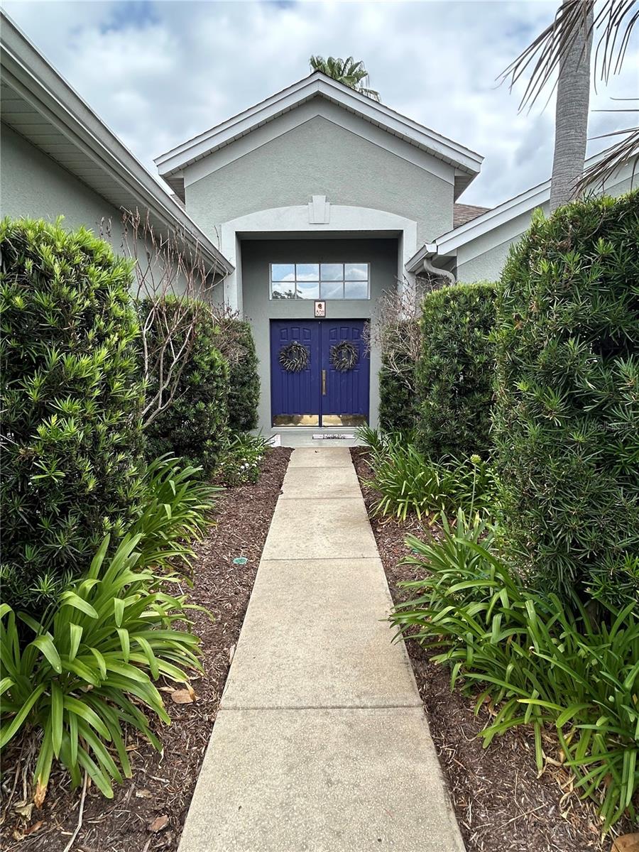 8011 Pine Hollow, Mount Dora, FL 32757