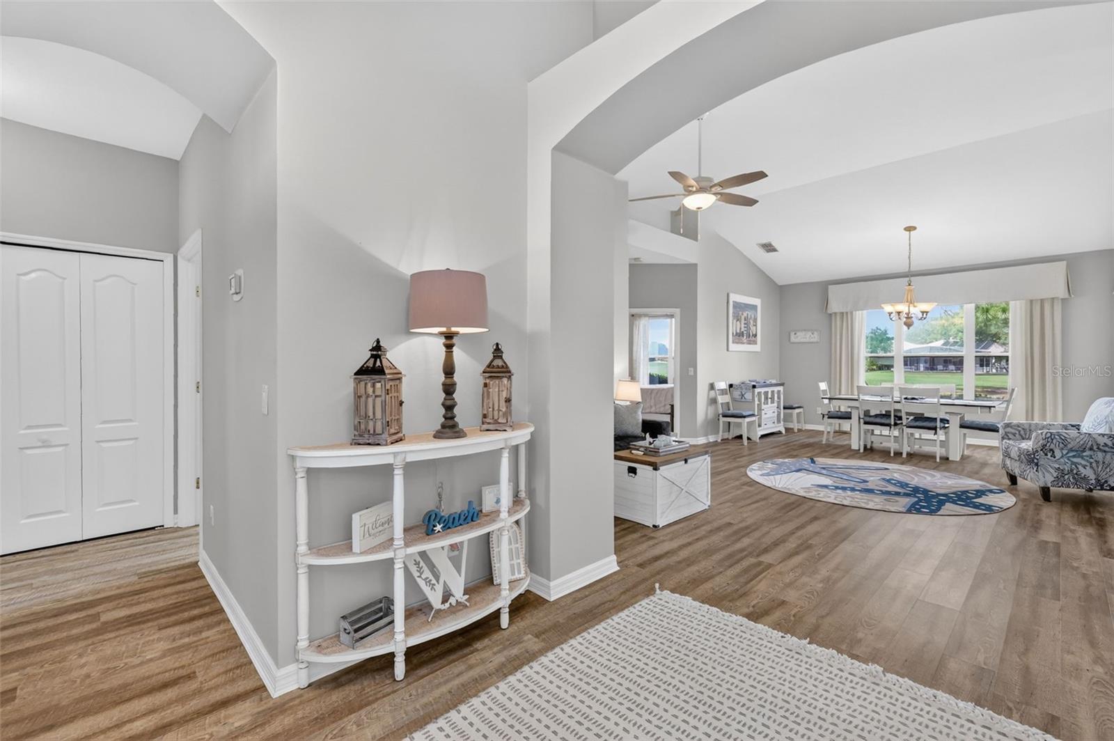 8011 Pine Hollow, Mount Dora, FL 32757