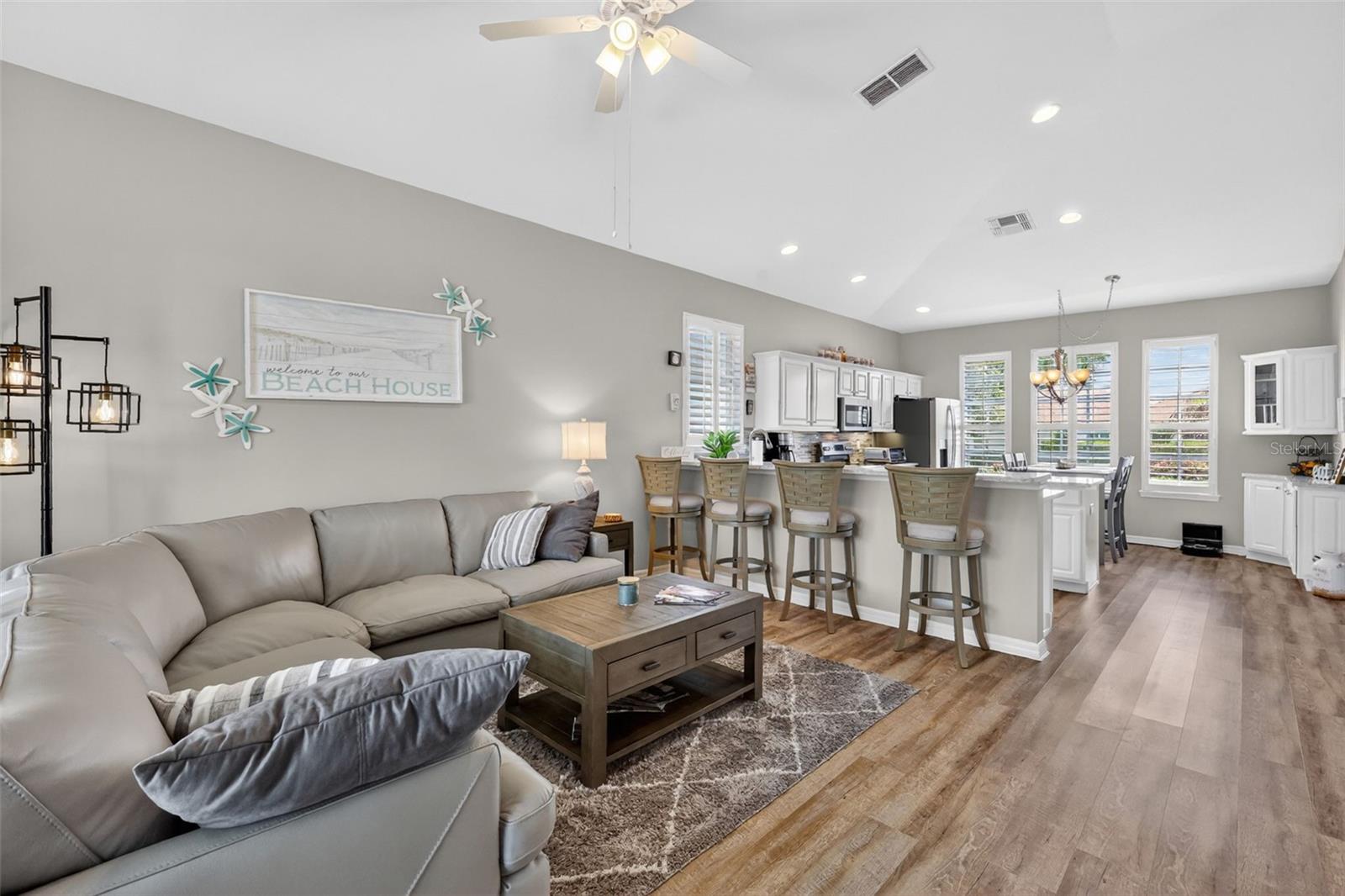 8011 Pine Hollow, Mount Dora, FL 32757