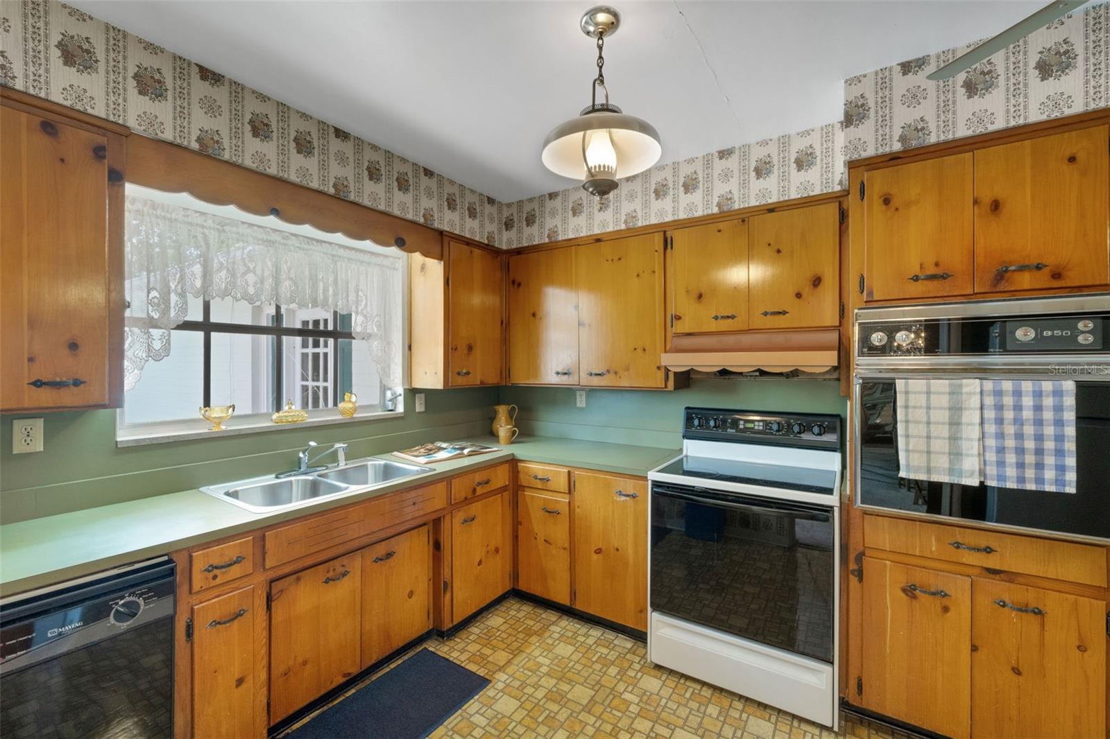 4200 Cleveland Heights, Lakeland, FL 33813