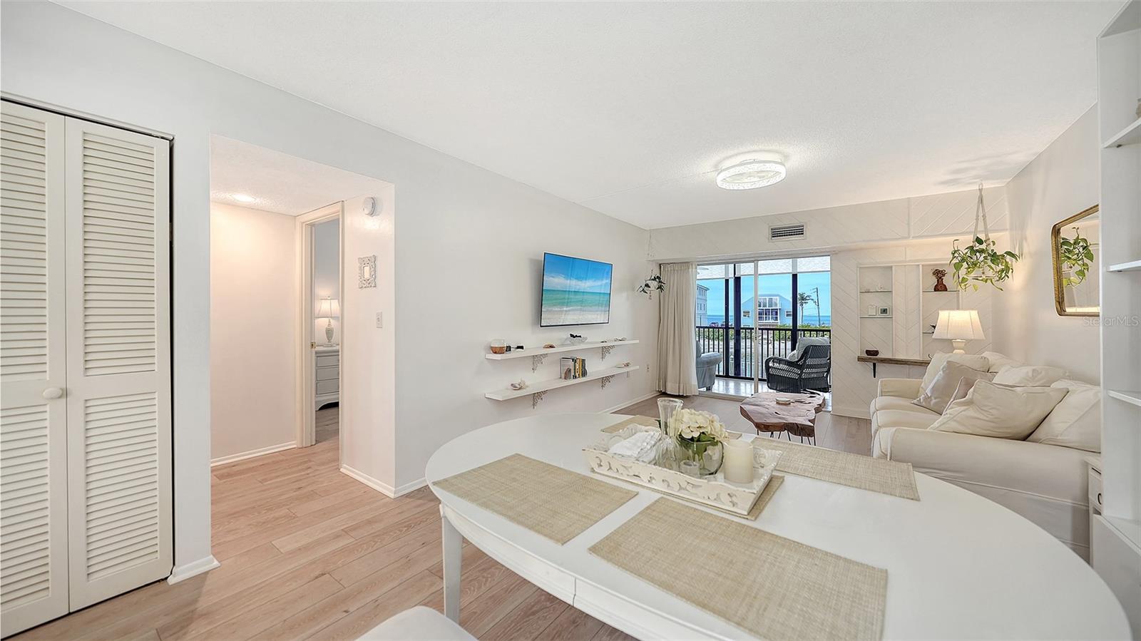 9200 Midnight Pass Unit 25, Sarasota, FL 34242