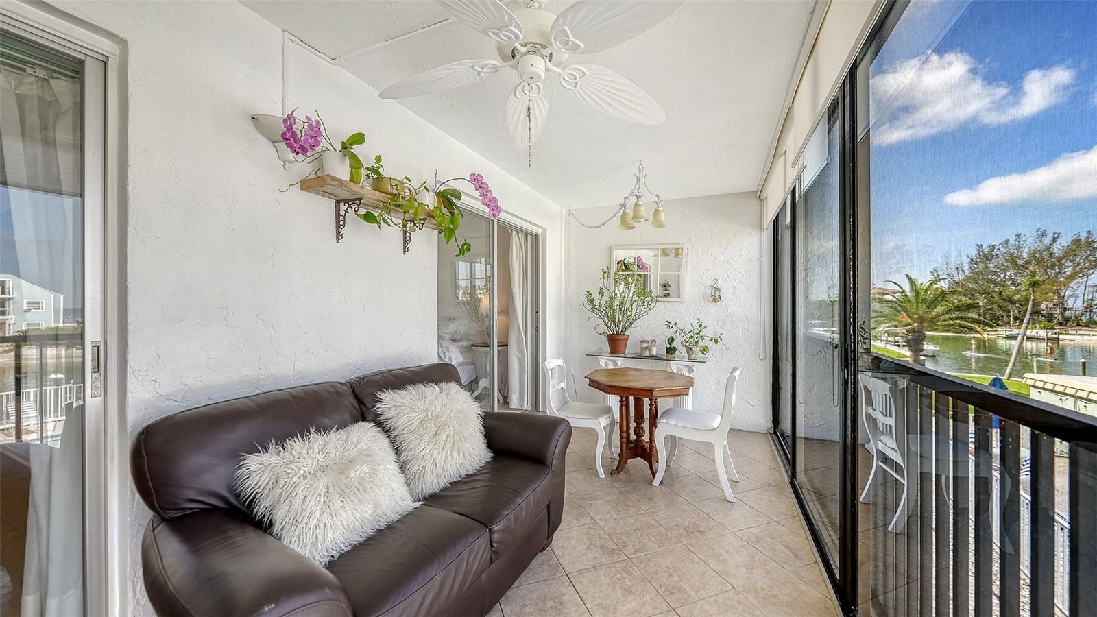 9200 Midnight Pass Unit 25, Sarasota, FL 34242