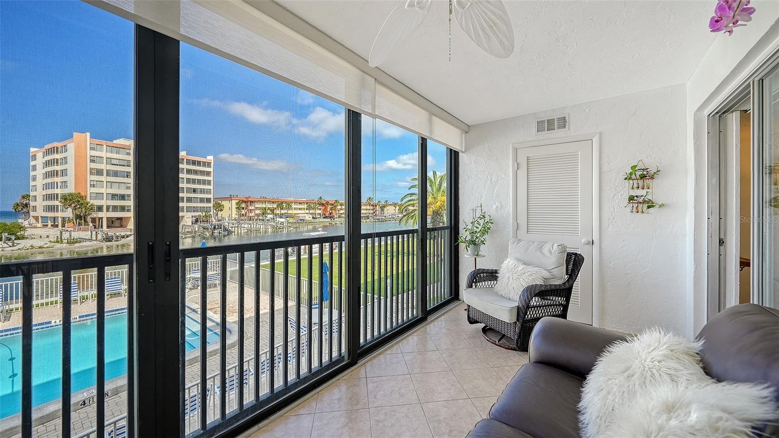 9200 Midnight Pass Unit 25, Sarasota, FL 34242
