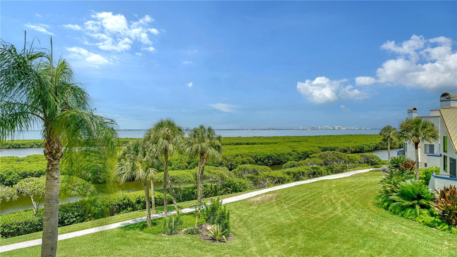 1930 Harbourside Unit 122, Longboat Key, FL 34228