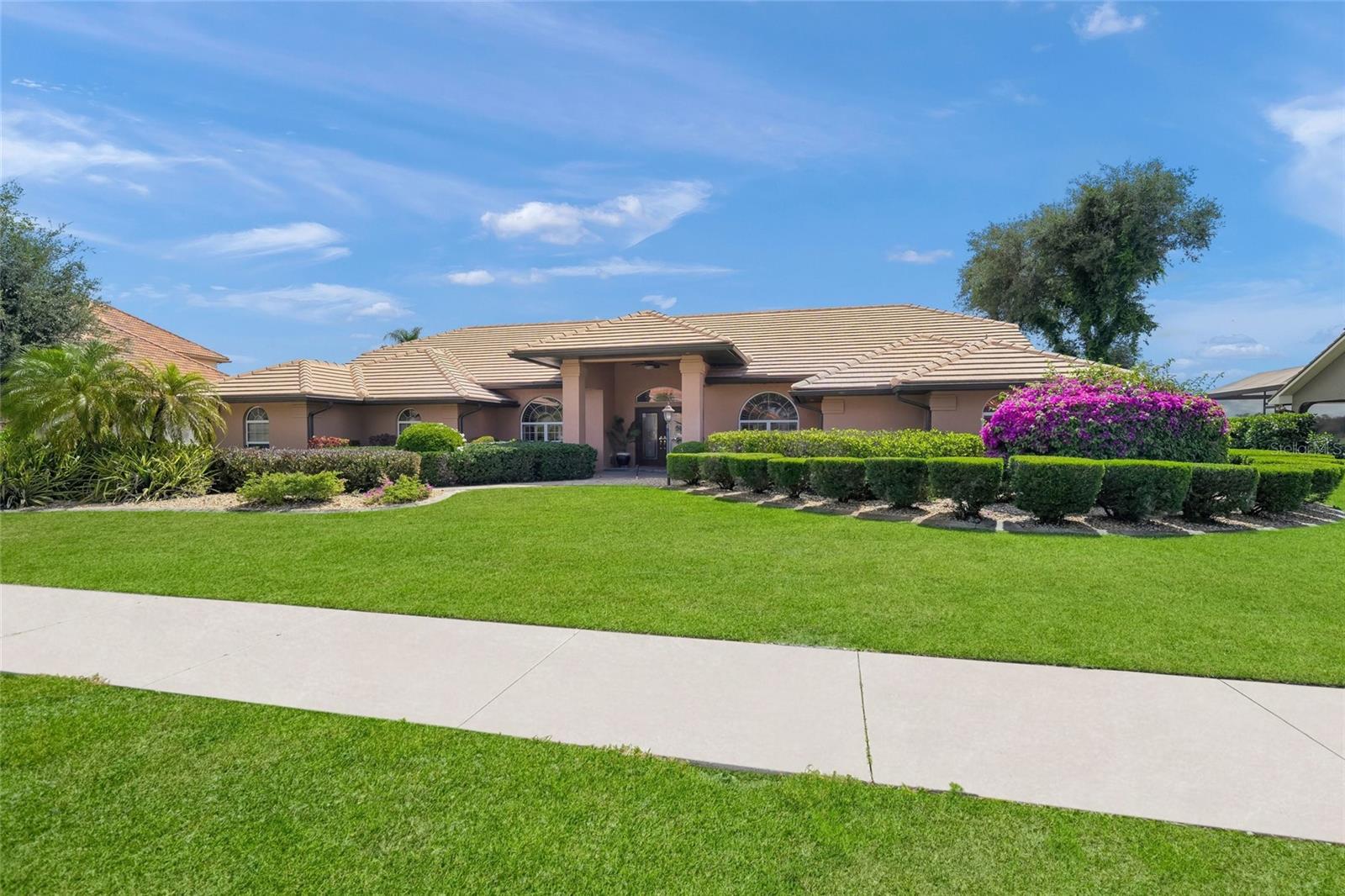 8838 Wild Dunes, Sarasota, FL 34241