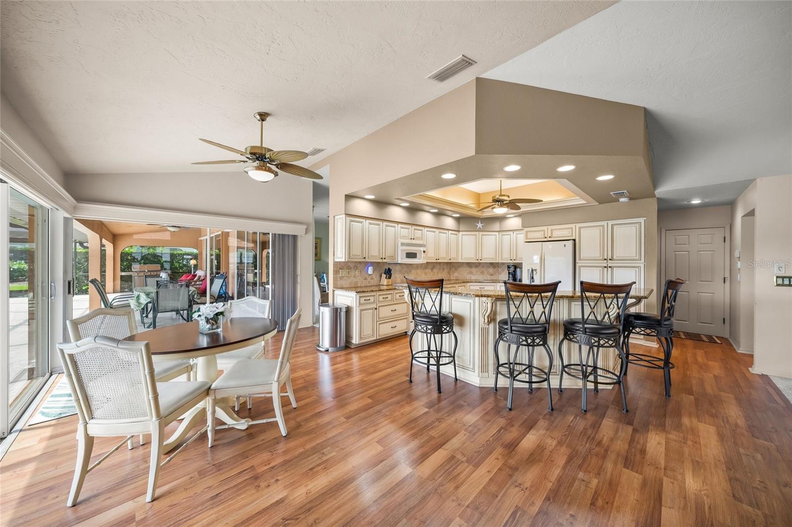 8838 Wild Dunes, Sarasota, FL 34241