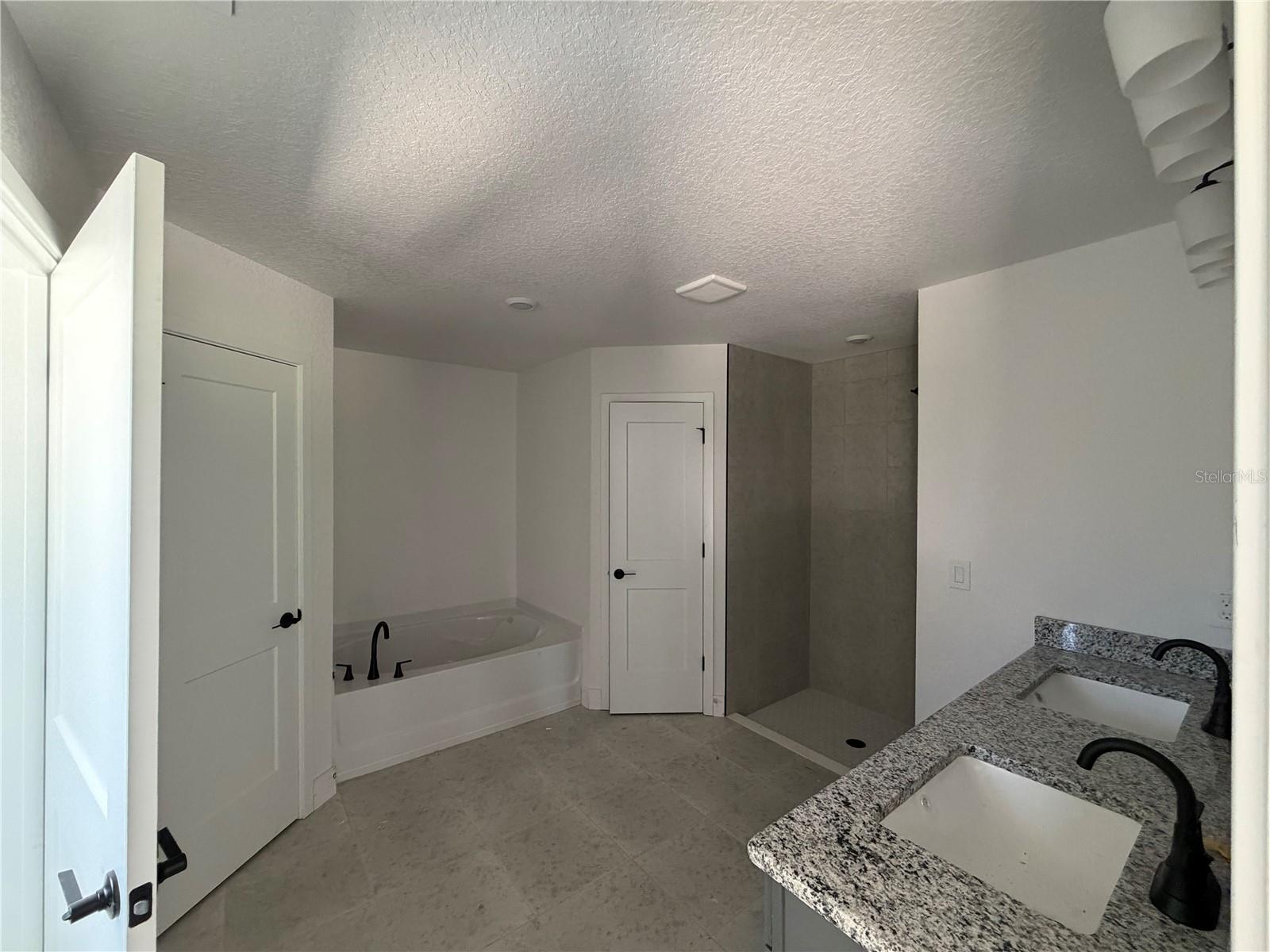 16832 23rd, Summerfield, FL 34491