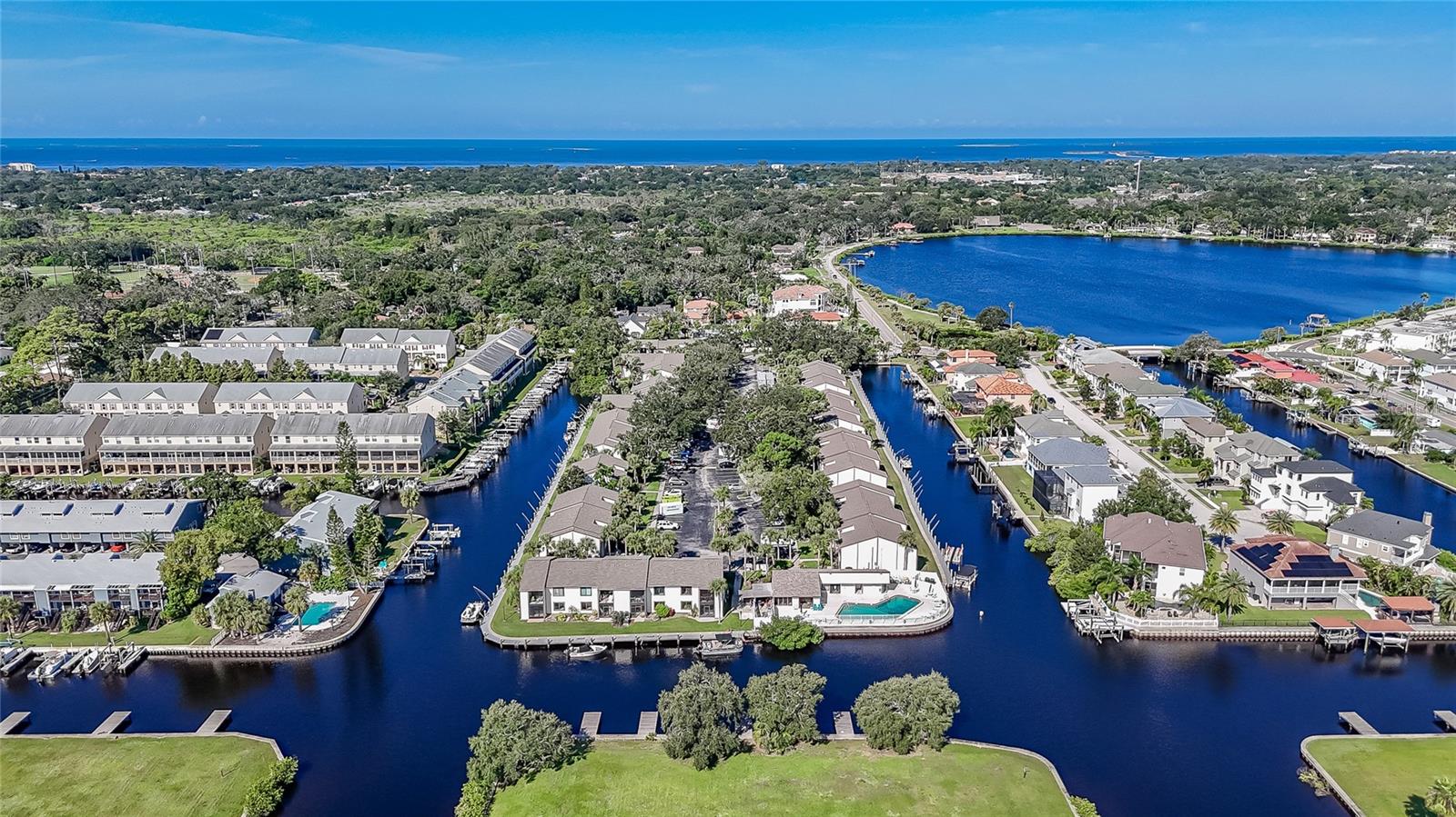 372 Moorings Cove Unit 372, Tarpon Springs, FL 34689