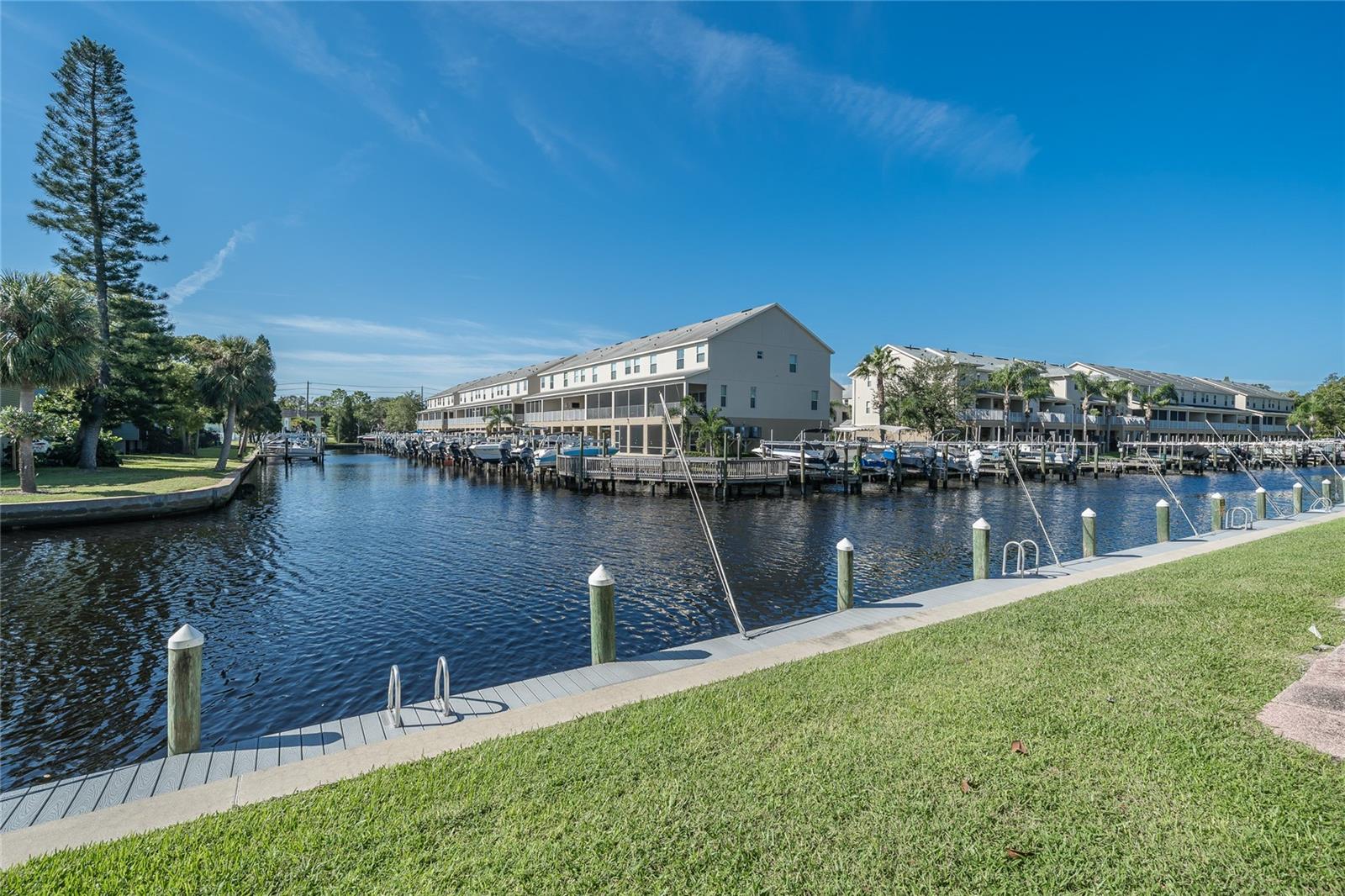 372 Moorings Cove Unit 372, Tarpon Springs, FL 34689