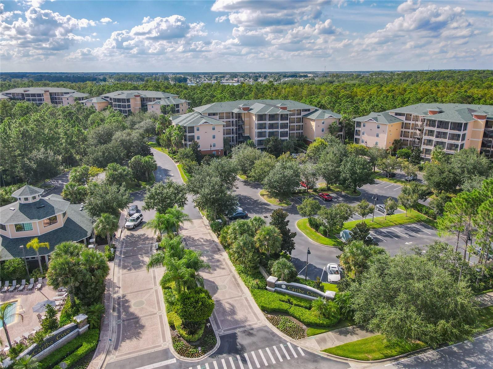 3050 Pirates Retreat Unit 207, Kissimmee, FL 34747