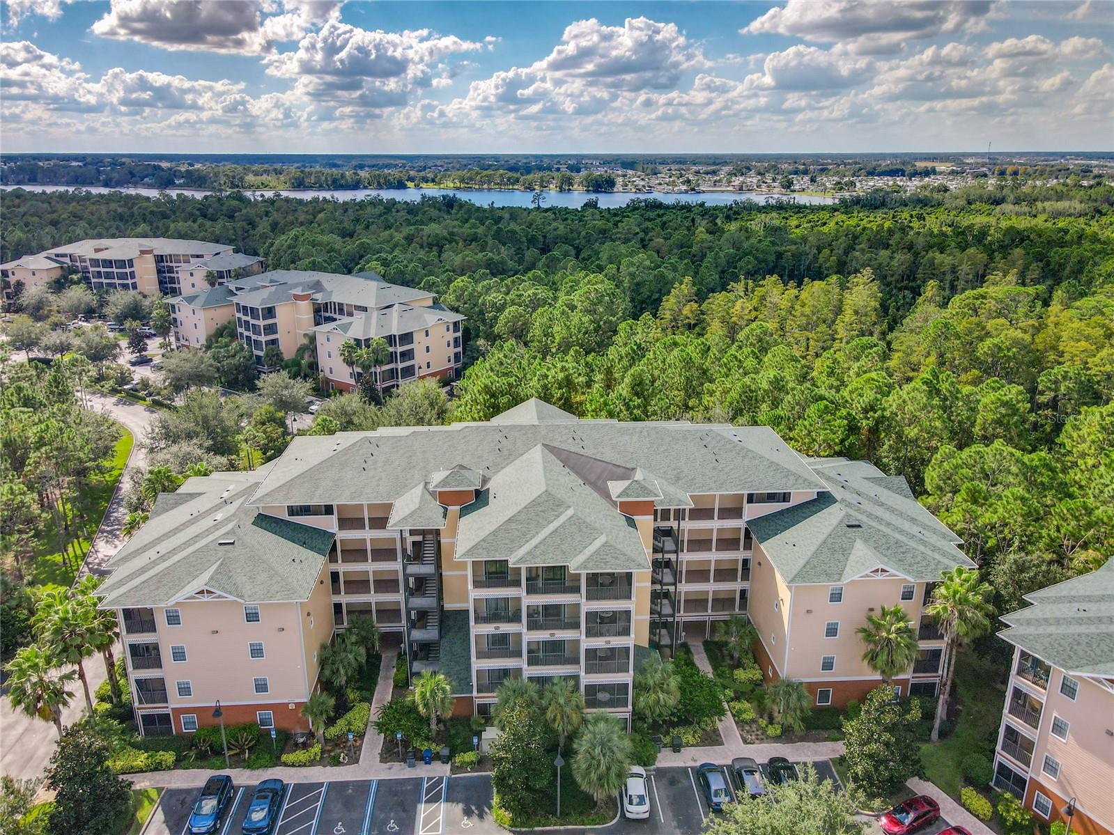 3050 Pirates Retreat Unit 207, Kissimmee, FL 34747