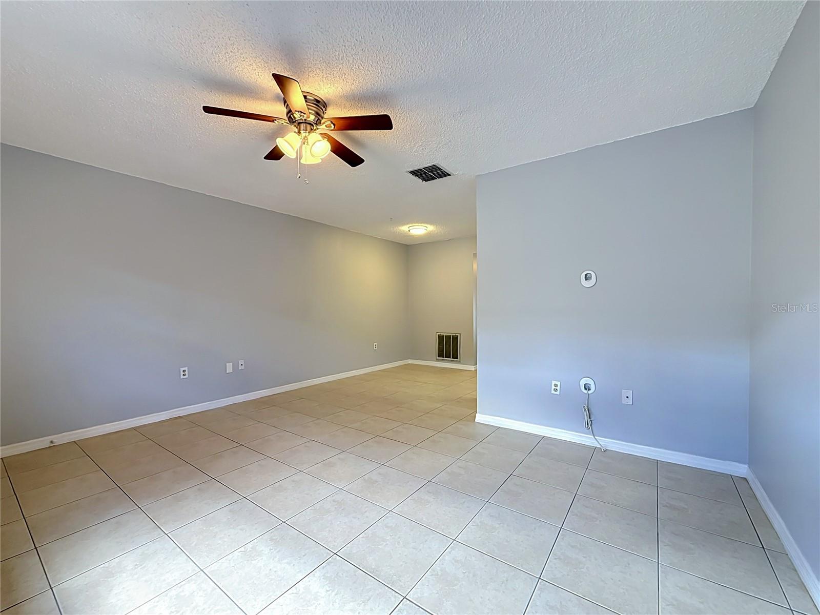 2474 Enterprise Unit 3, Clearwater, FL 33763