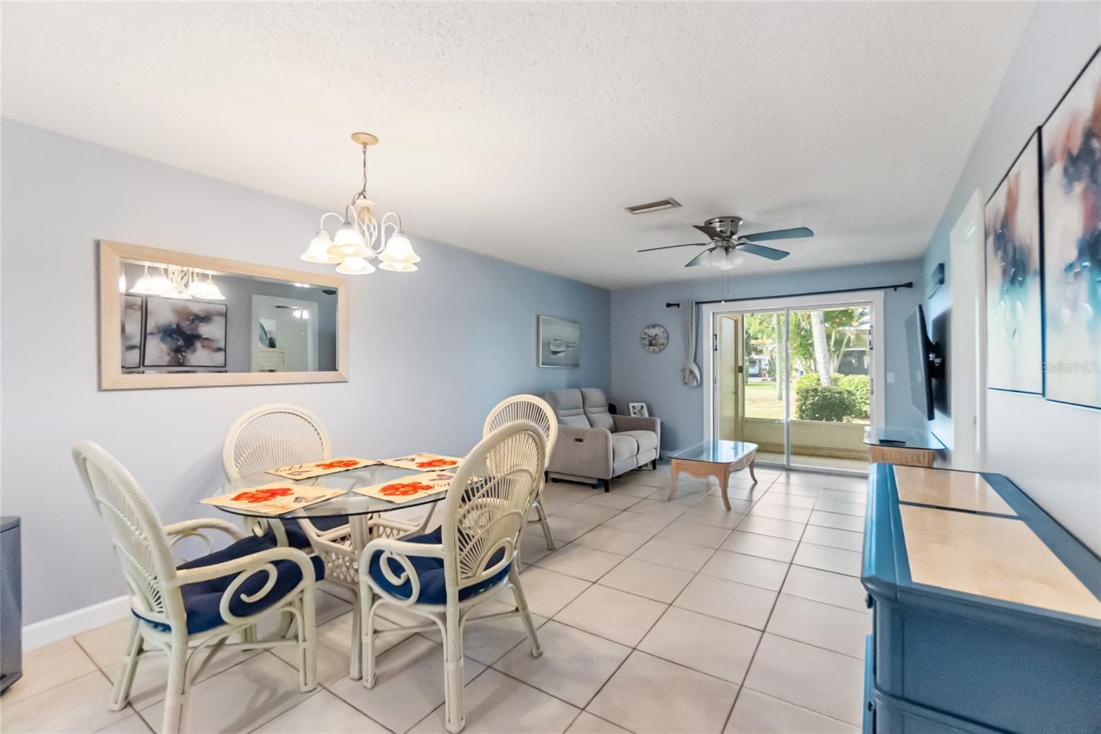 676 Park, Bradenton, FL 34207