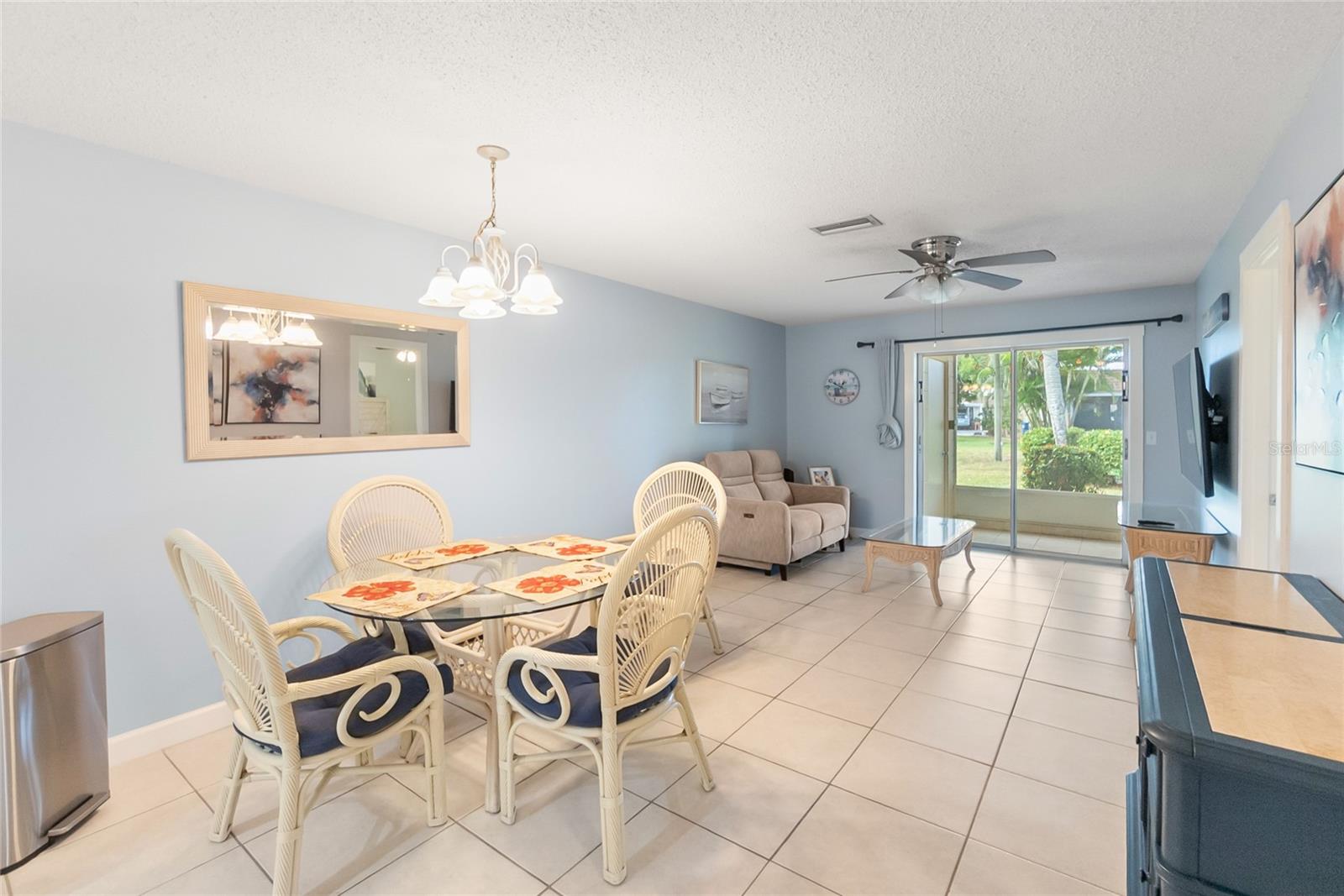 676 Park, Bradenton, FL 34207