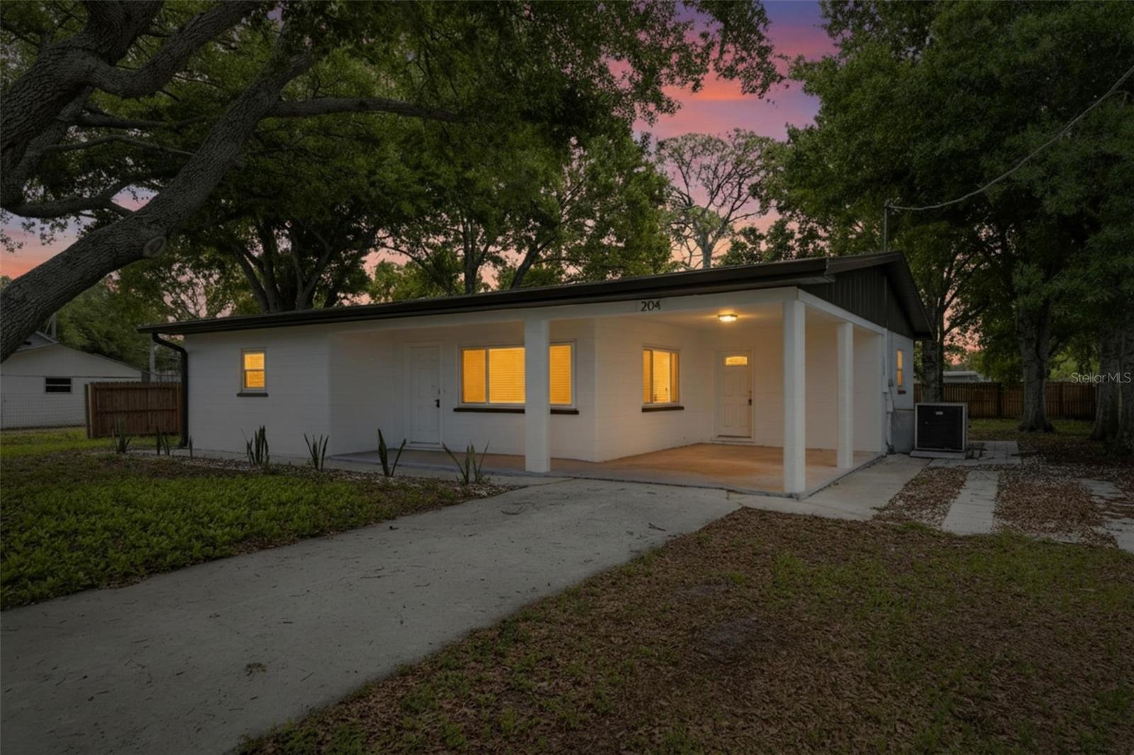 204 7th, Ruskin, FL 33570