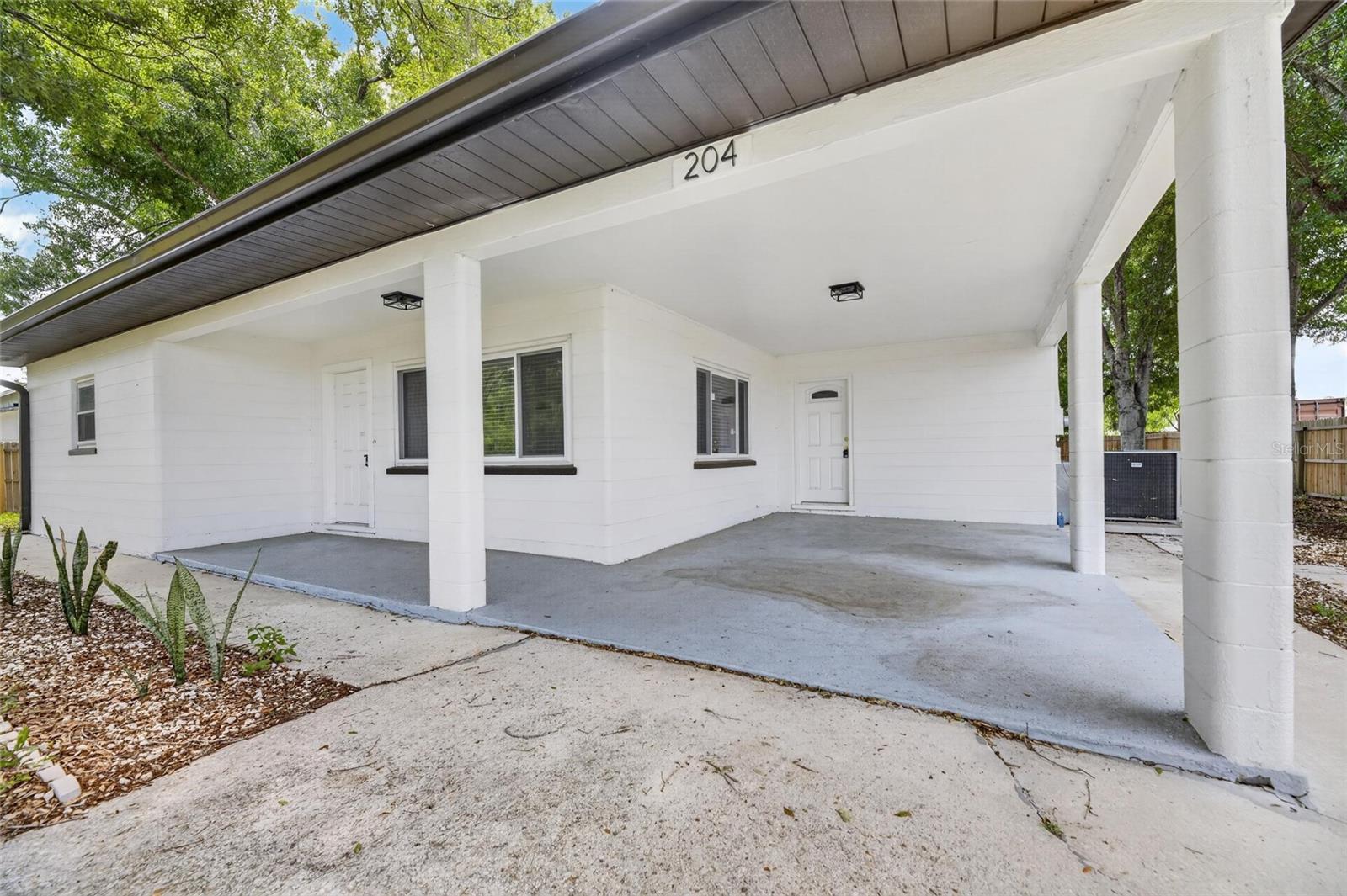 204 7th, Ruskin, FL 33570