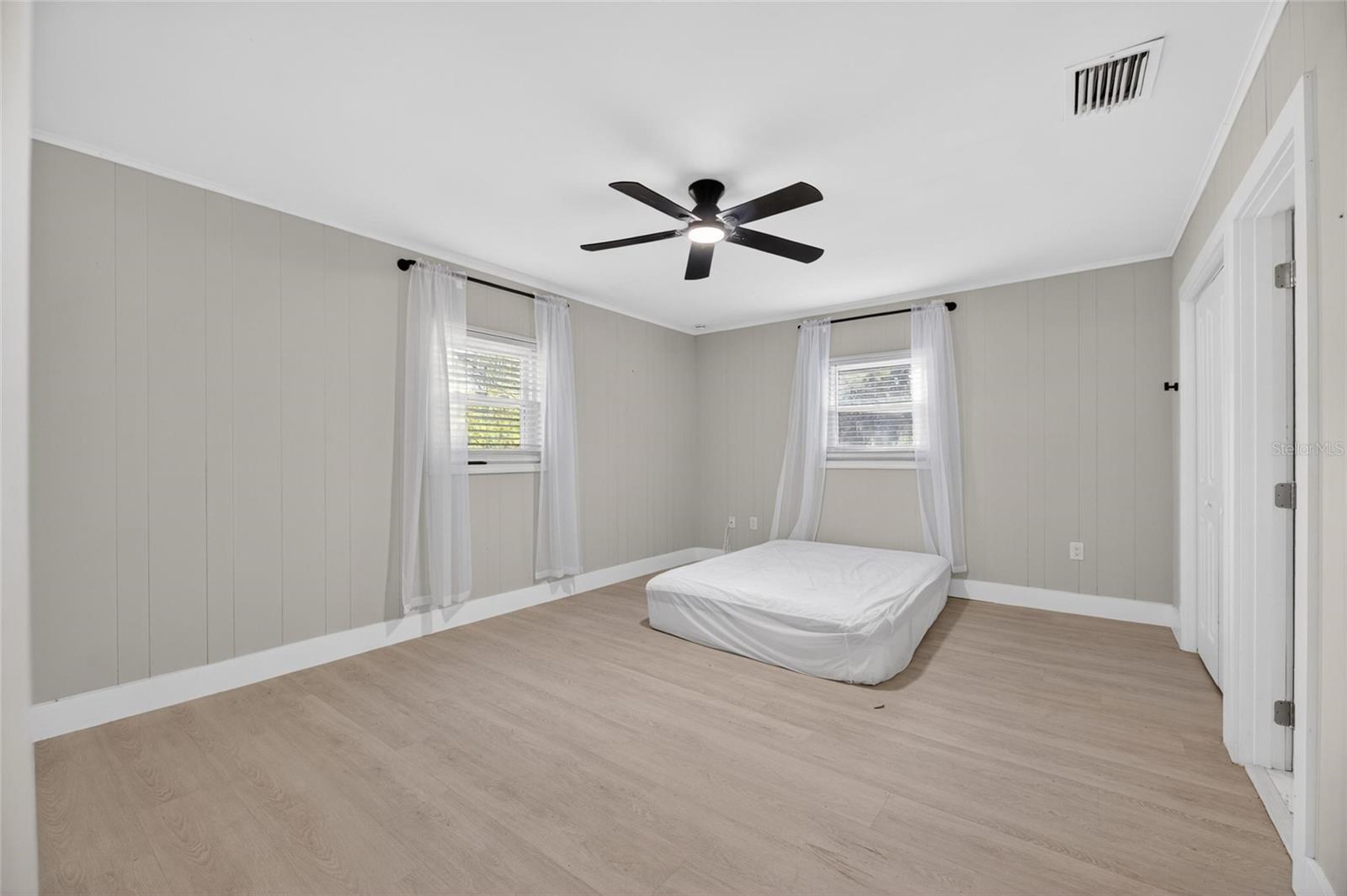 204 7th, Ruskin, FL 33570