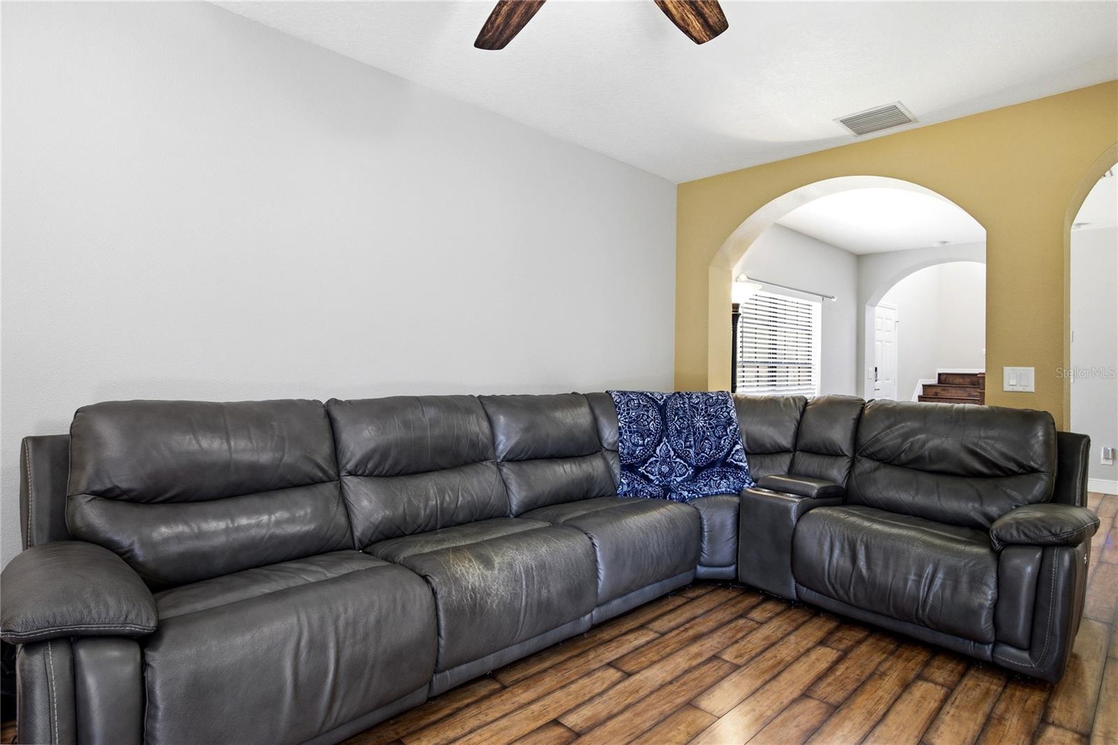 1033 Blackwater, Wesley Chapel, FL 33543