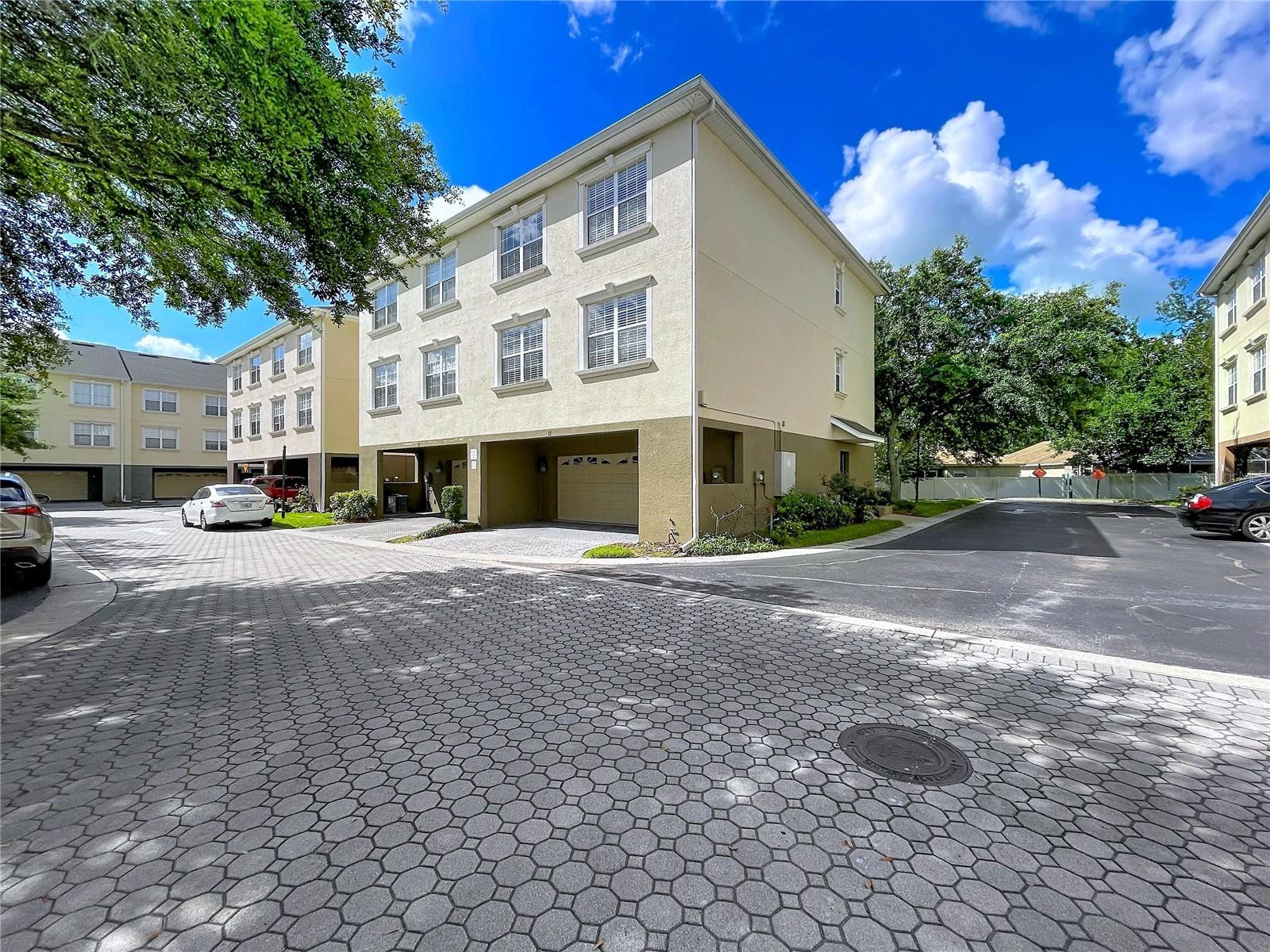 10144 Arbor Run Unit 31, Tampa, FL 33647