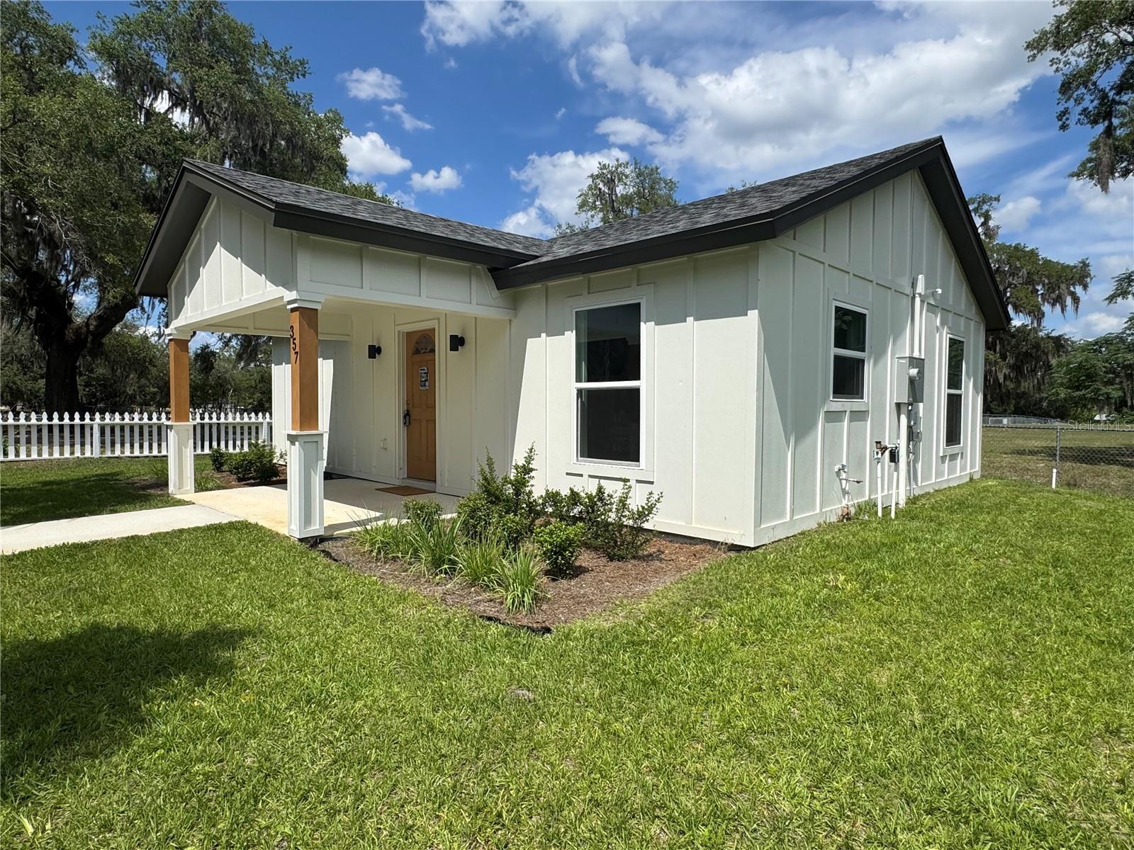 357 Main, Groveland, FL 34736