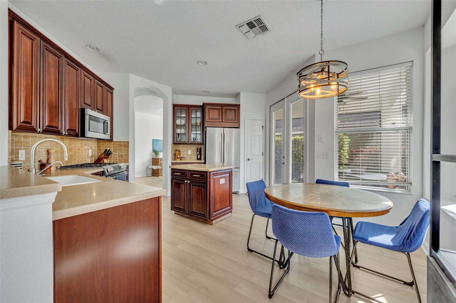2329 Natoma Blvd, Mount Dora, FL 32757