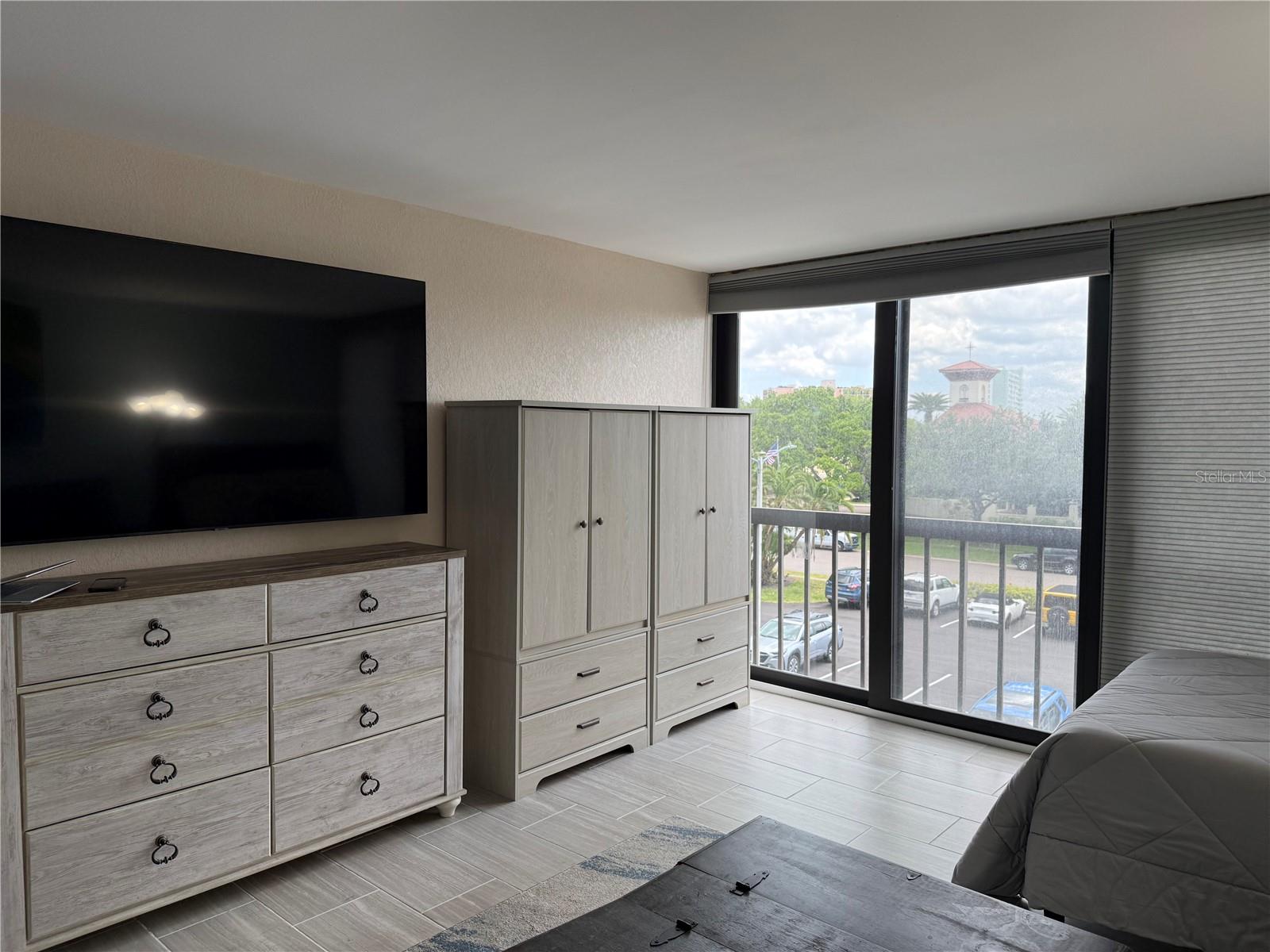 255 Dolphin Unit 305, Clearwater Beach, FL 33767
