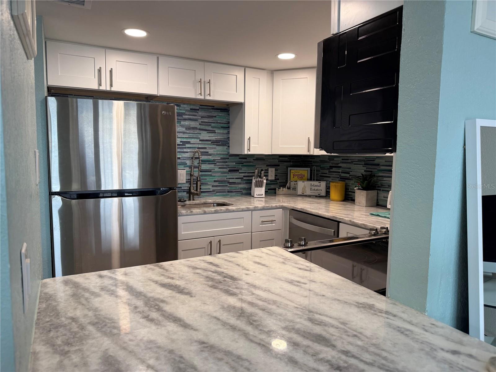 255 Dolphin Unit 305, Clearwater Beach, FL 33767