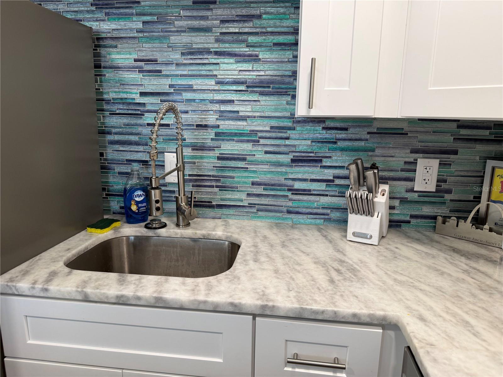 255 Dolphin Unit 305, Clearwater Beach, FL 33767