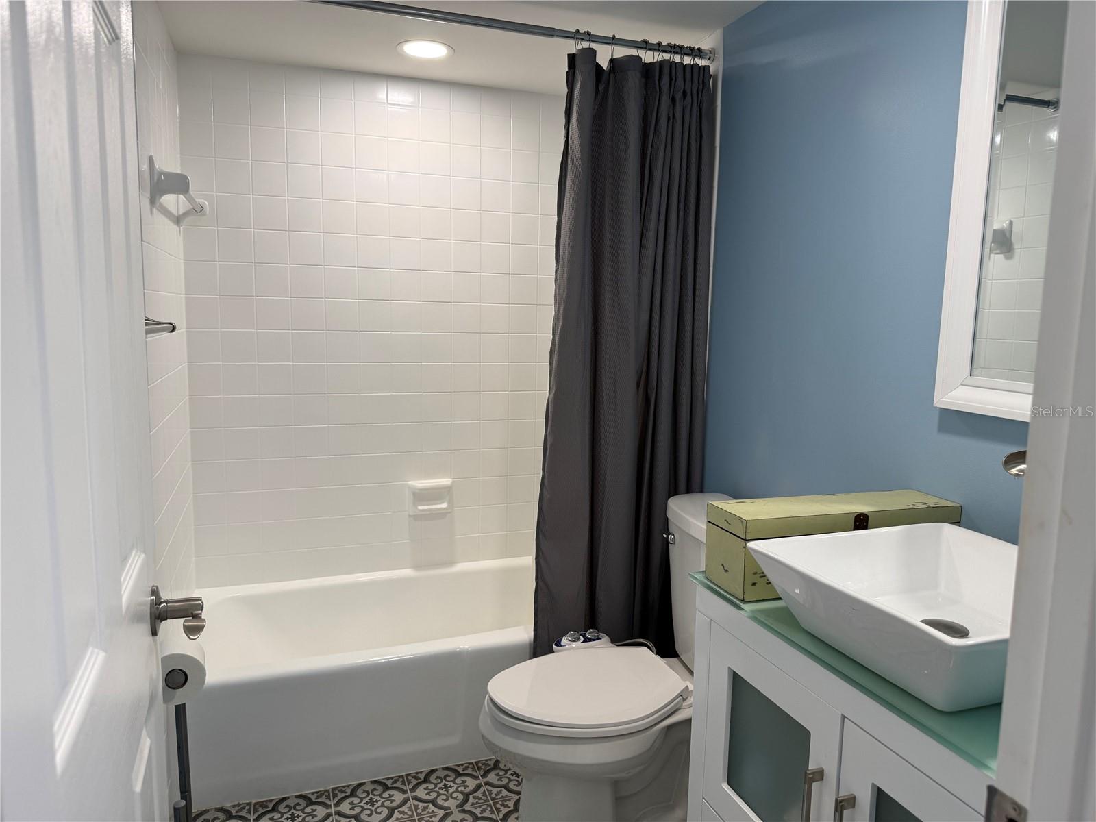255 Dolphin Unit 305, Clearwater Beach, FL 33767