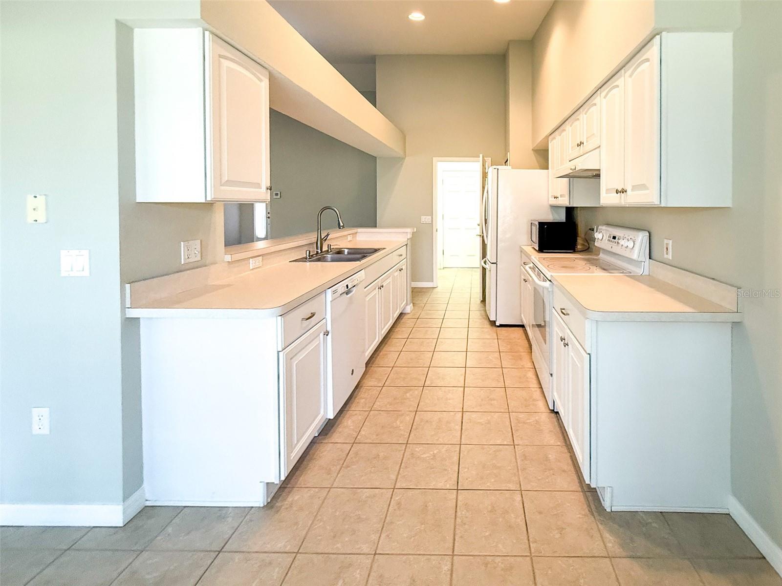18037 Baywood Forest, Hudson, FL 34667
