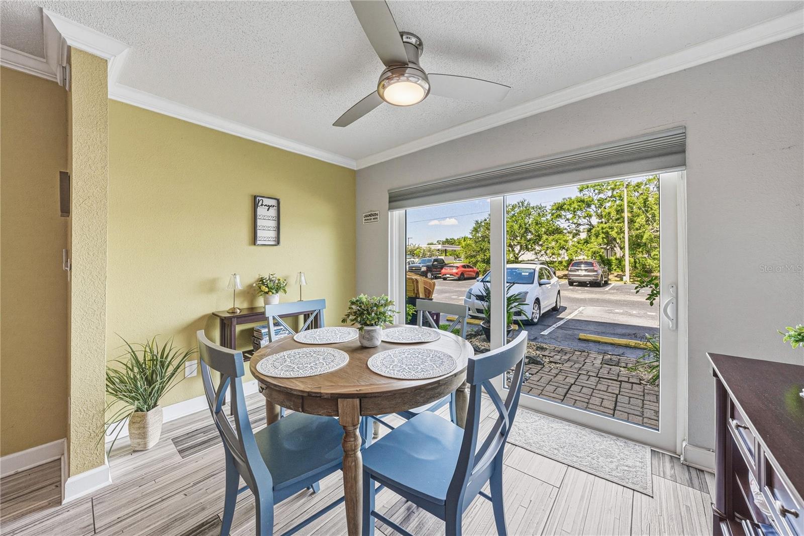 801 83rd Unit 108, St Petersburg, FL 33702