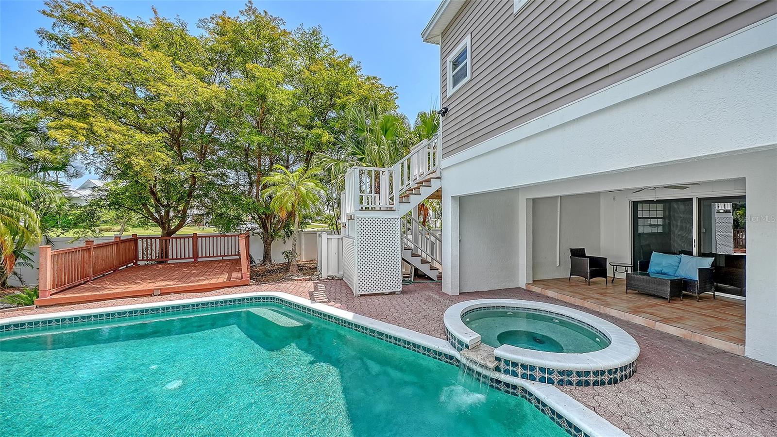 3040 Gulf of Mexico Unit 3, Longboat Key, FL 34228