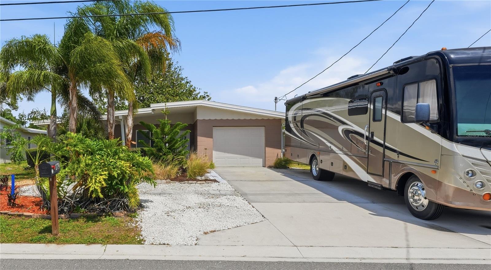 179 Canal, Palm Harbor, FL 34684