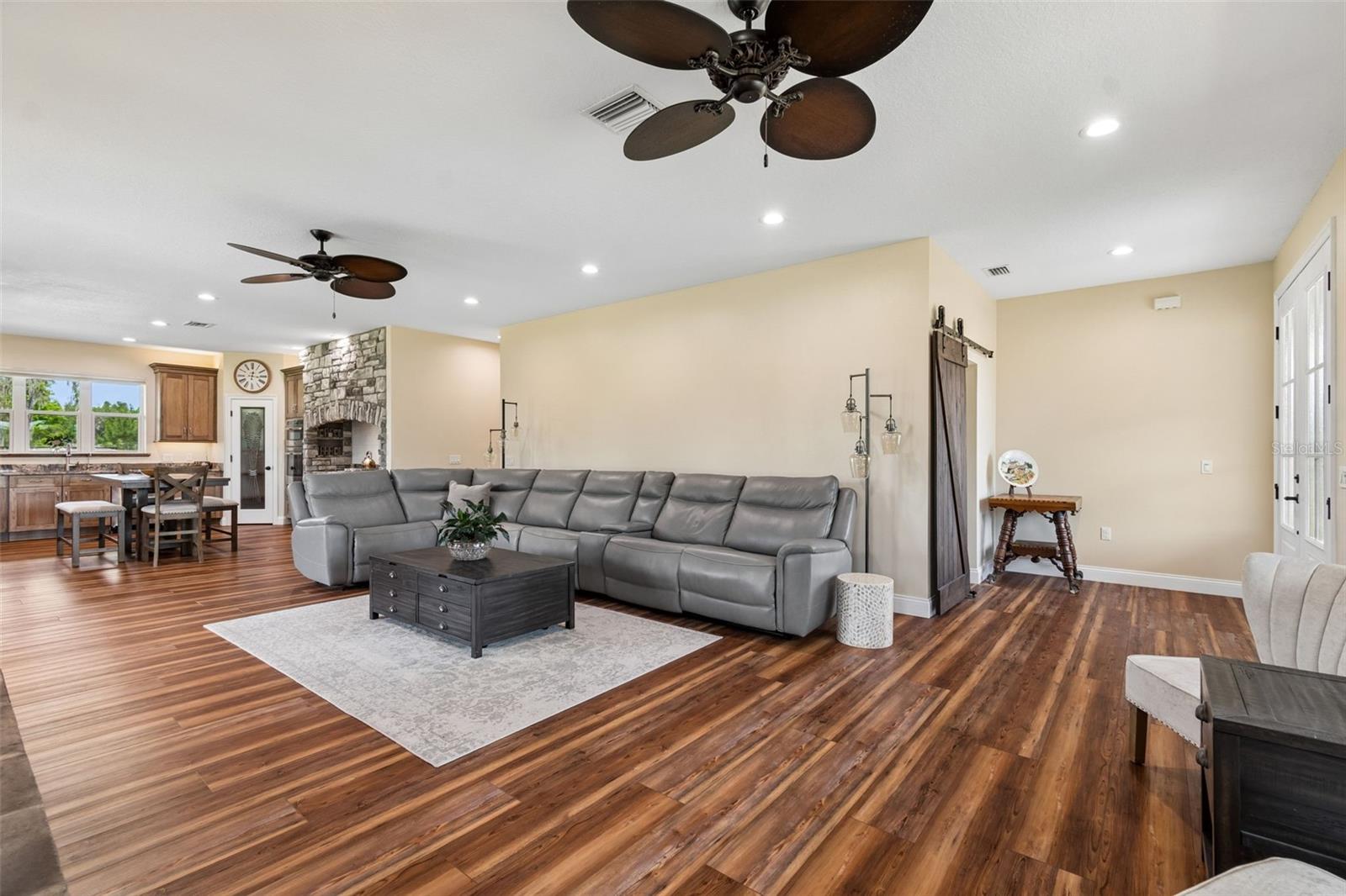 41451 Nipper, Zephyrhills, FL 33540