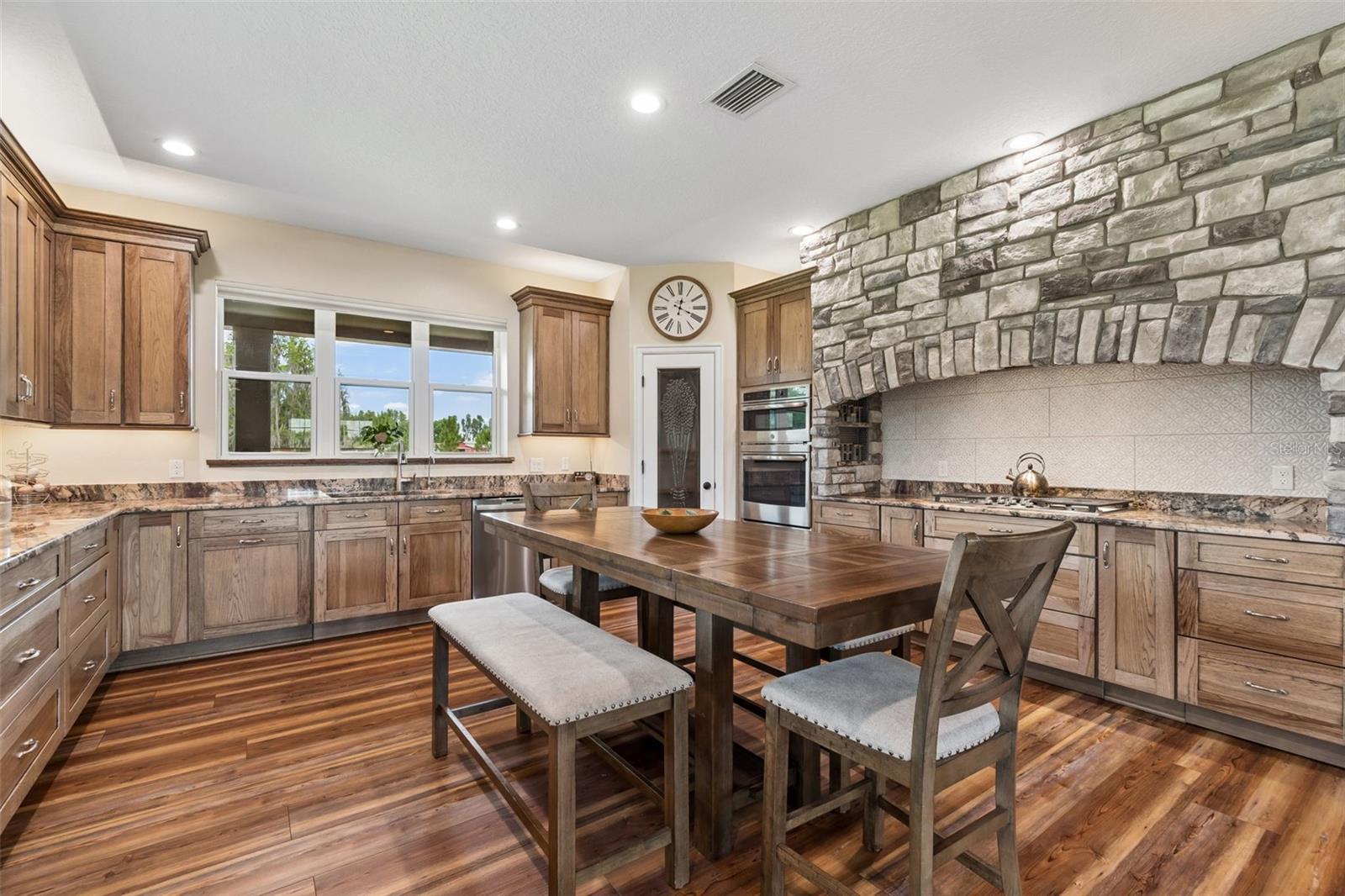 41451 Nipper, Zephyrhills, FL 33540