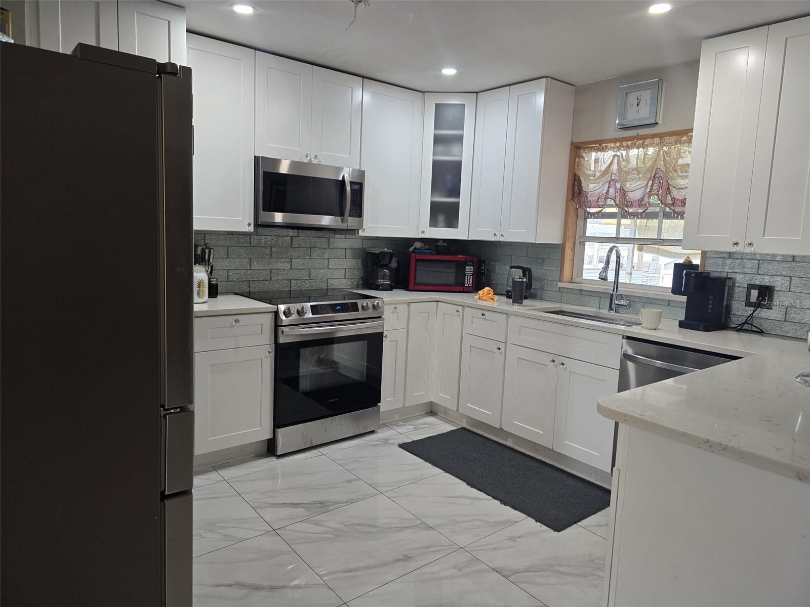 10325 Loubet, Orlando, FL 32817