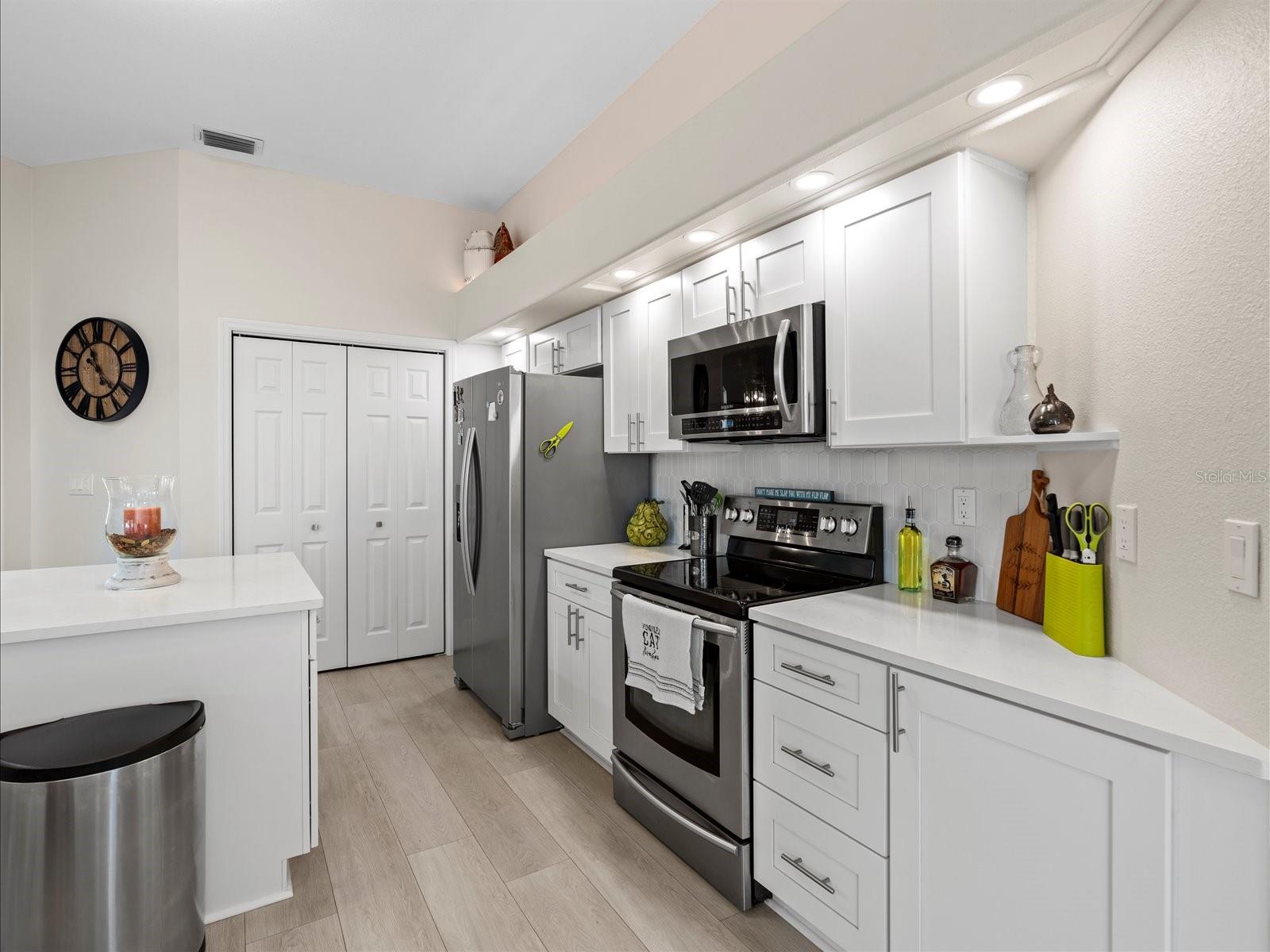 9182 Tarleton, Weeki Wachee, FL 34613