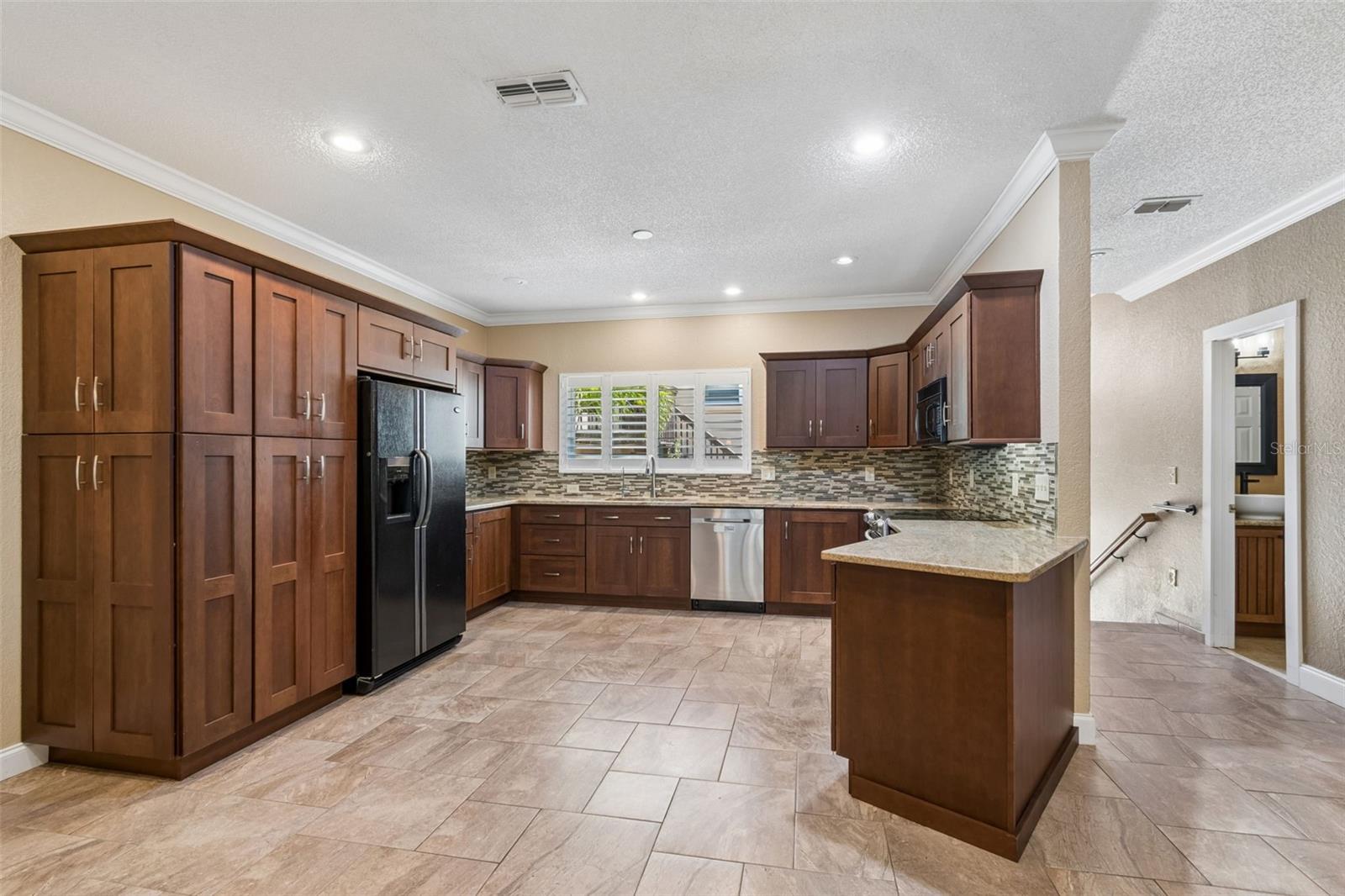 487 Pinellas Bayway Unit 207, St Petersburg, FL 33715