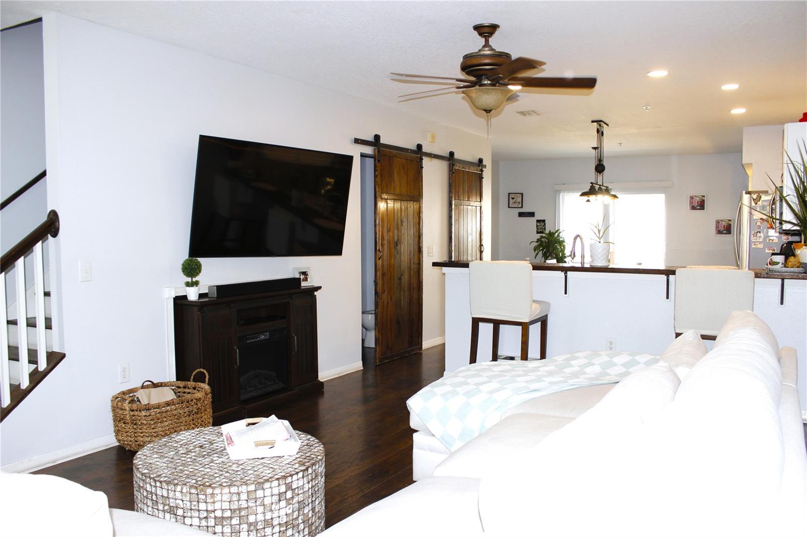 5307 Terraza, Temple Terrace, FL 33617