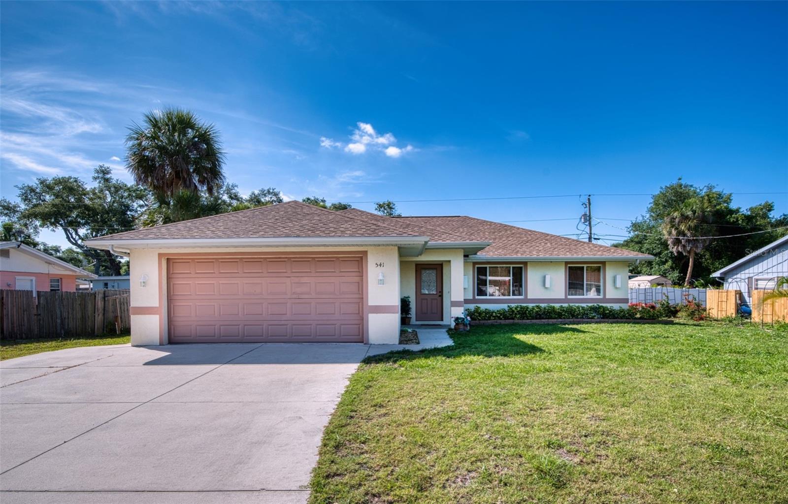 541 Falkland, Venice, FL 34293