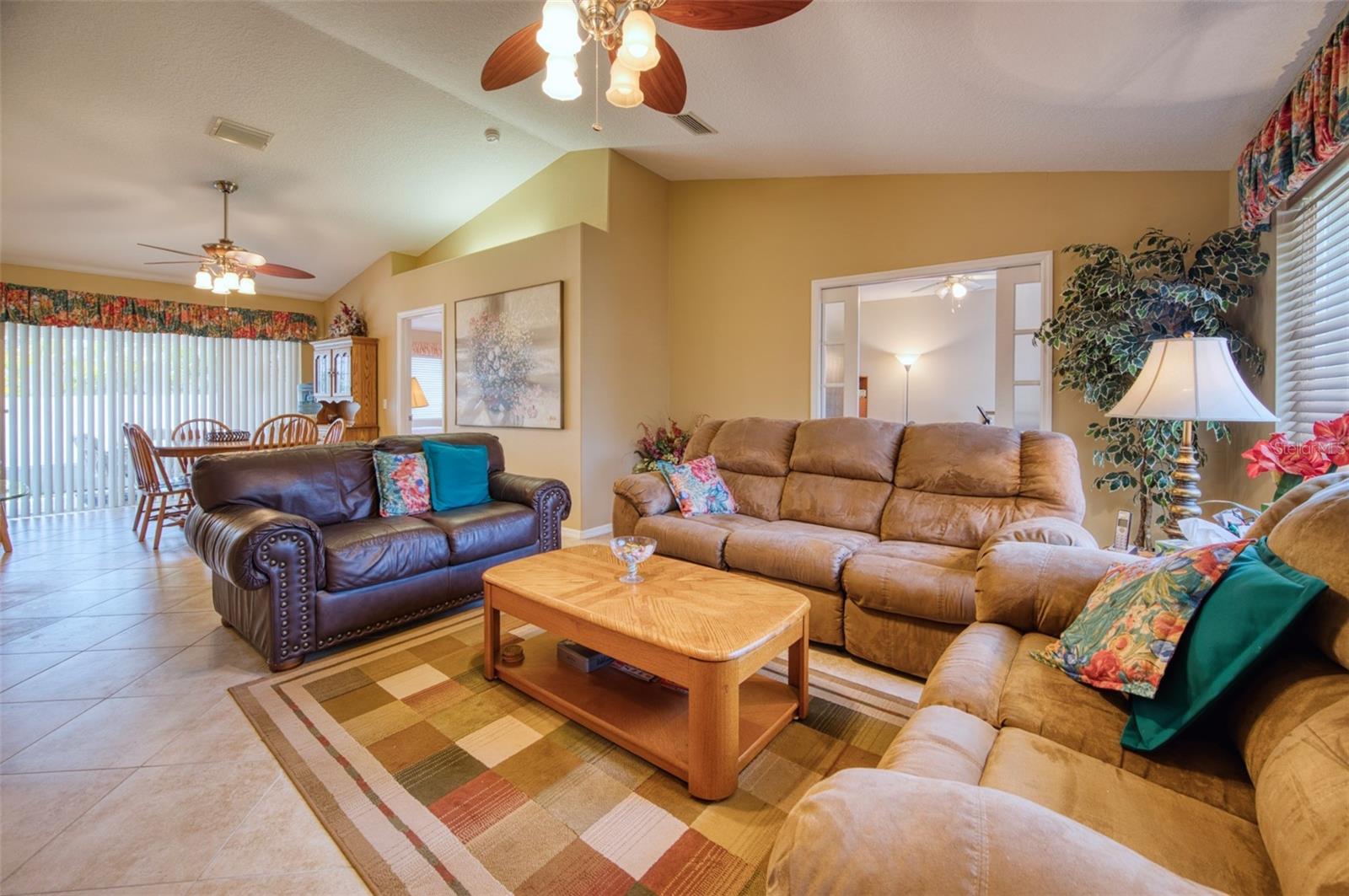 541 Falkland, Venice, FL 34293